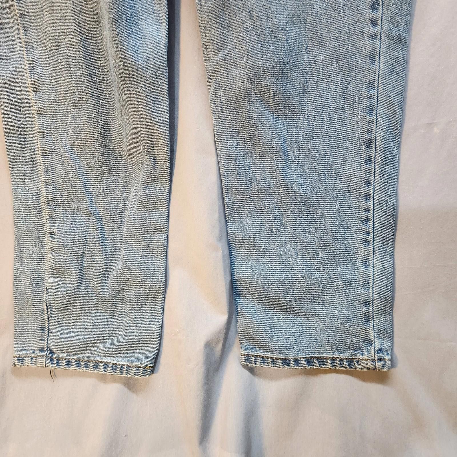 Levi's Levis 550 Relaxed Fit Light Wash Jeans 32x30 Blank Tab Size US 32 / EU 48 - 3 Thumbnail