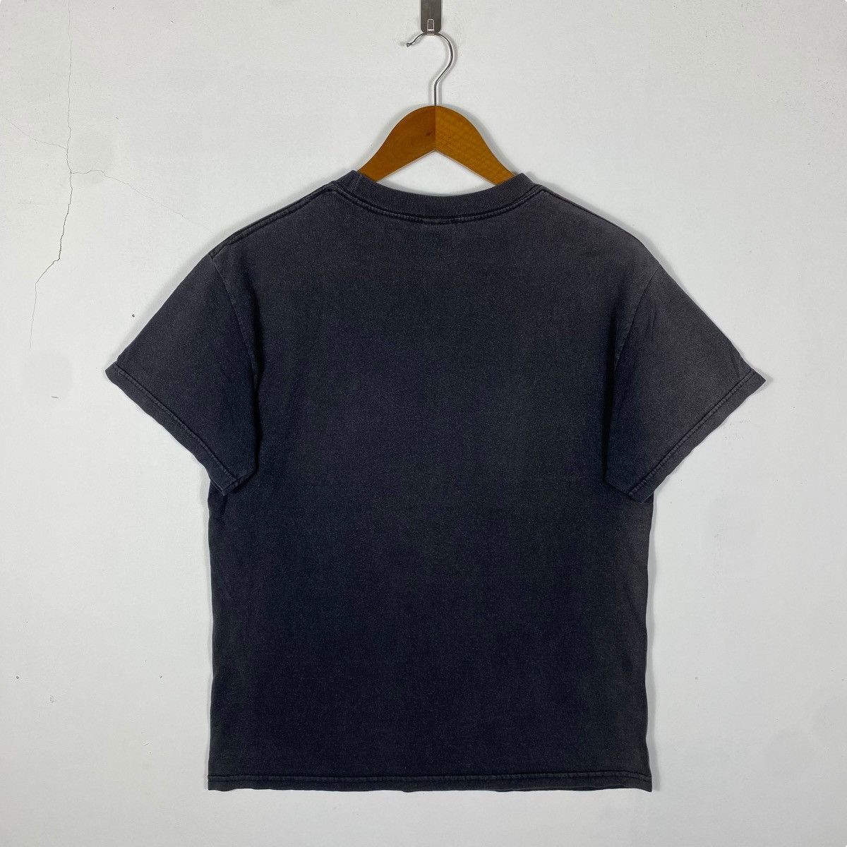 Band Tees × Vintage Vintage 00's SYSTEM Of A DOWN Gramophone Graphic Band Tee Size US M / EU 48-50 / 2 - 4 Thumbnail