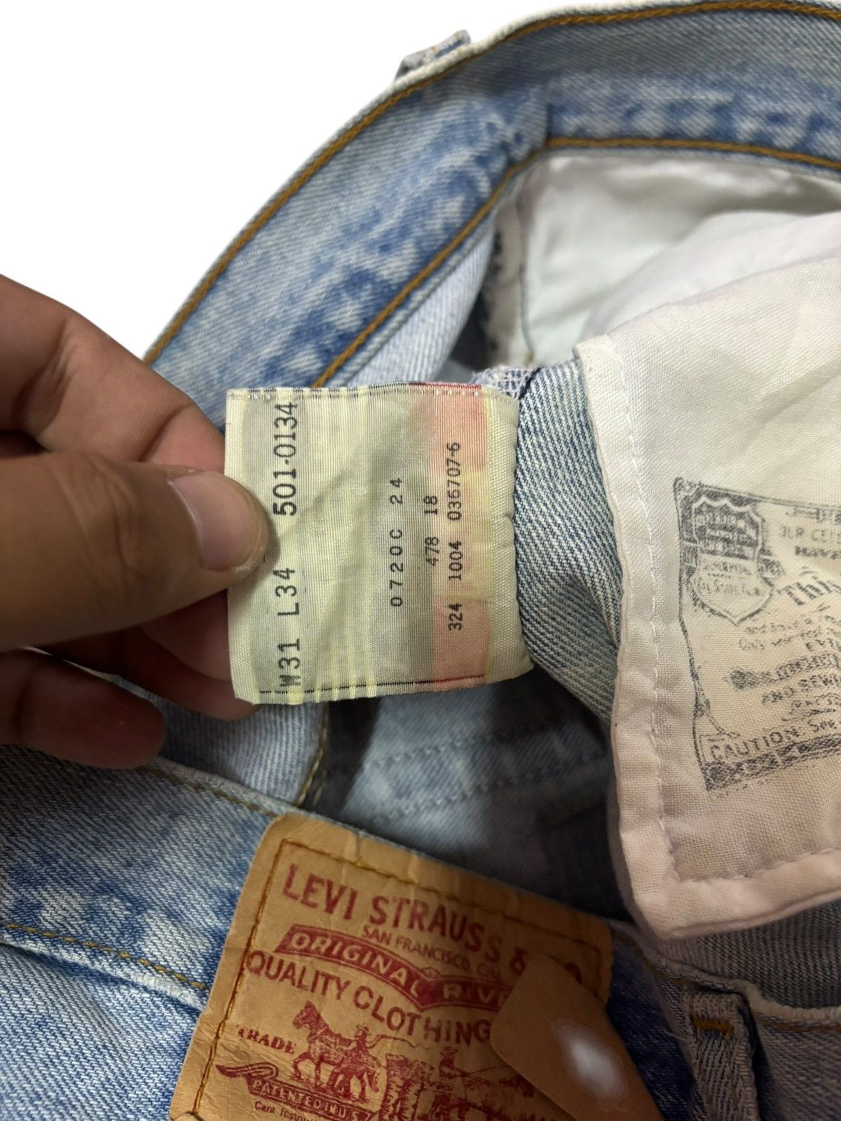 Levi's Vtg 90s Levis 501 Blue Wash Distressed Jeans Size US 30 / EU 46 - 13 Thumbnail