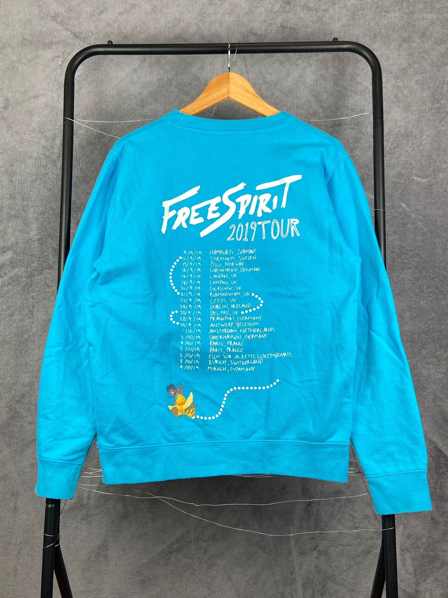Dj Khaled Khalid Free Spirit Tour 2019 Crewneck Blue Sweatshirt S Size US S / EU 44-46 / 1 - 1 Thumbnail