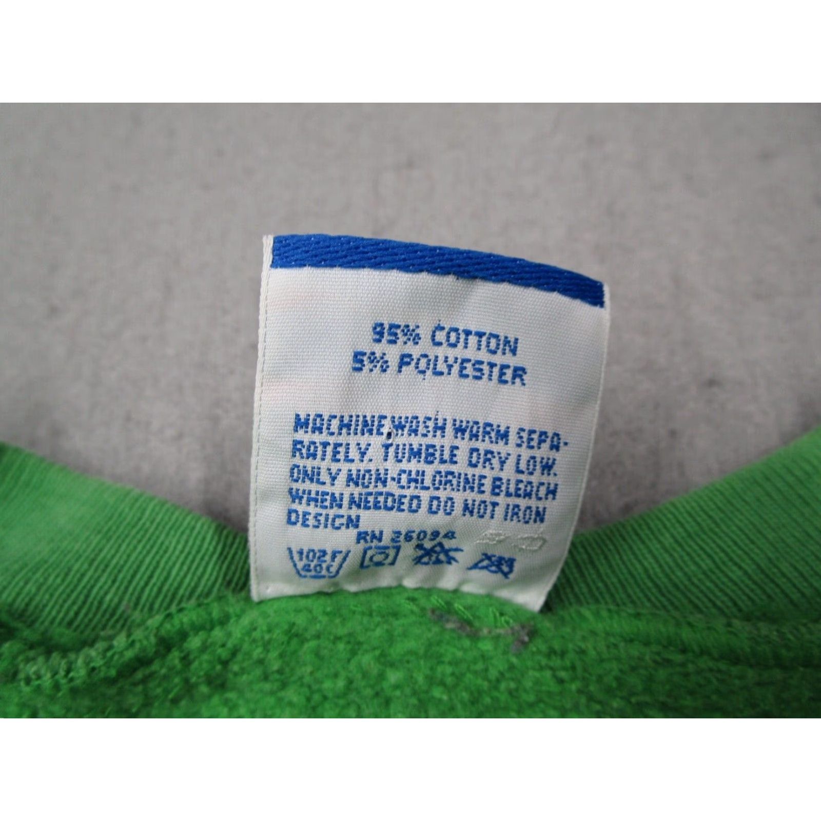 Champion VINTAGE Champion Pullover Sweatshirt Mens Medium Green 90s Fleece Size US M / EU 48-50 / 2 - 4 Thumbnail