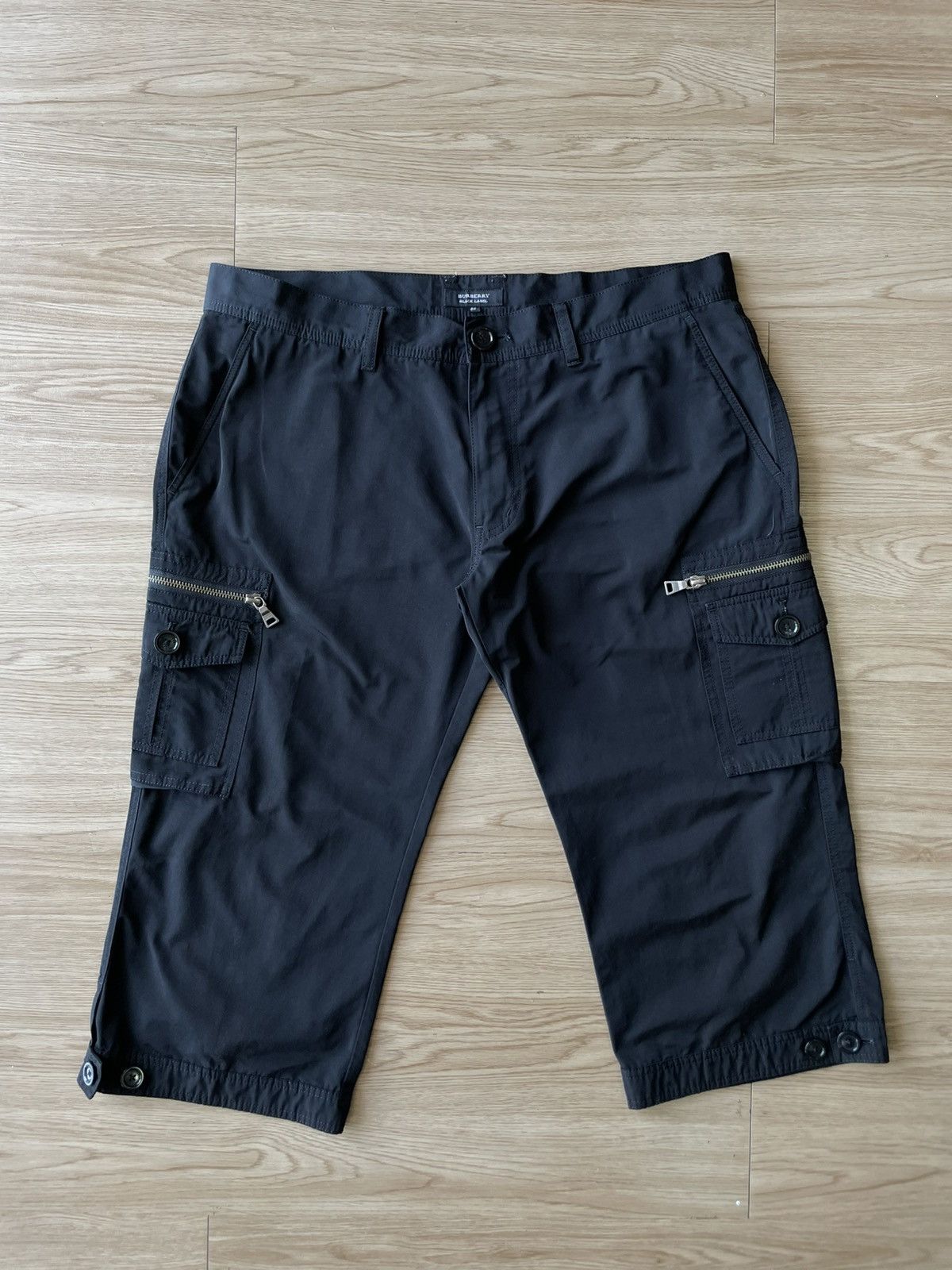 Burberry × Designer Burberry Pocket Short Pants Size US 34 / EU 50 - 1 Thumbnail