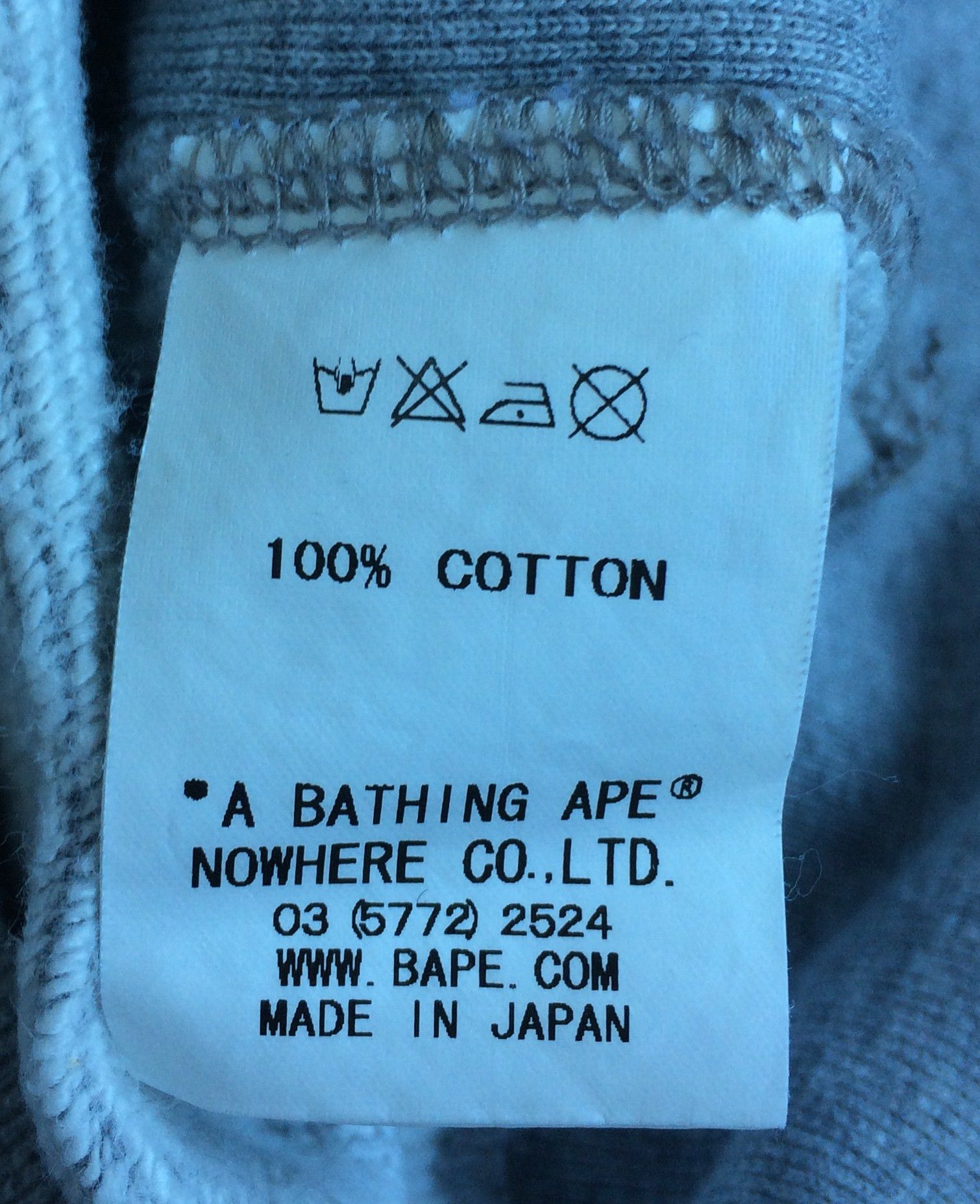 Bape OG Bape "Ape is Bathing" Full Zip Hoodie size XL Size US XL / EU 56 / 4 - 8 Thumbnail