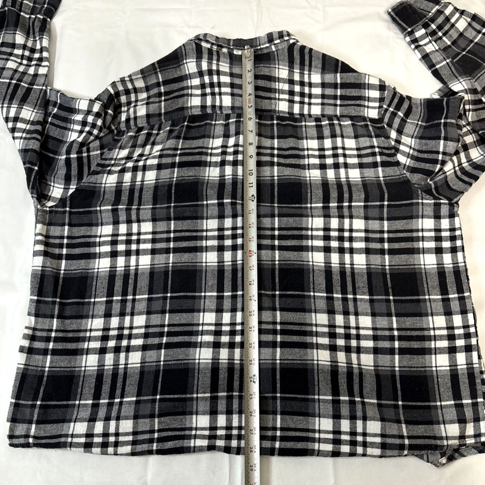 Vintage Jackson Hole Mens Button-Up Shirt Navy Blue White 4XL Plaid Flannel Cotton Long Sleeve Button-Down Big & Tall Mens Clothing Size US XXL / EU 58 / 5 - 6 Thumbnail
