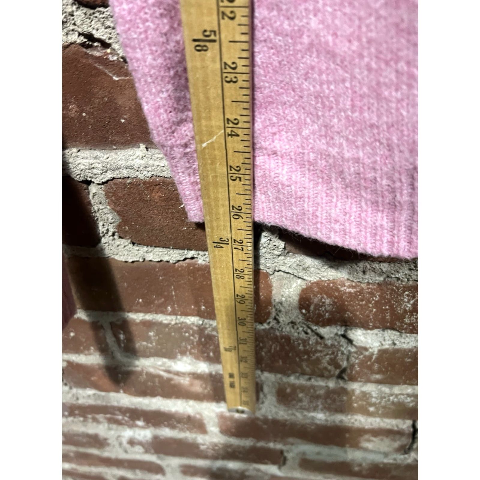 Vintage Cupcakes and Cashmere Women Heart Sweater L Pink Crew Neck Pullover Knit Long Sleeve, Regular, Adult Womens Size L / US 10 / IT 46 - 5 Thumbnail