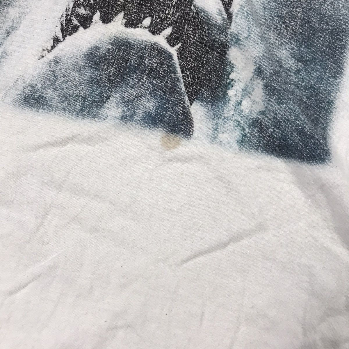 Vintage Vintage 90s Jaws Graphic Tee Sun Faded Cinema Streetwear XXL Size US XXL / EU 58 / 5 - 4 Thumbnail