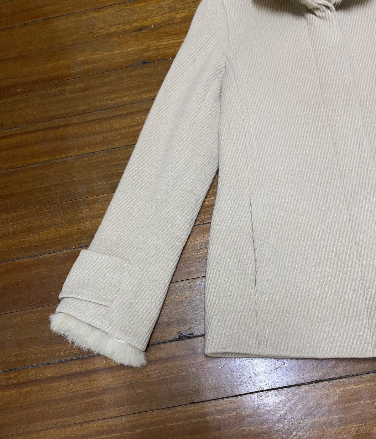 Calvin Klein × Designer Rare Design Brand Calvin Klein Fur Couduroy Jacket 2000s Size US M / EU 48-50 / 2 - 6 Thumbnail