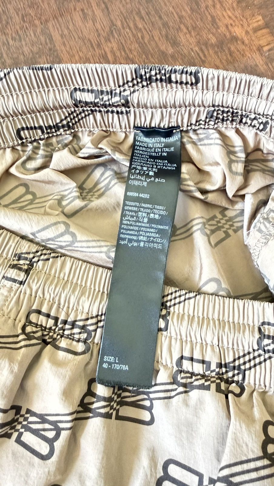 Balenciaga Balenciaga Swim Trunks Size US 32 / EU 48 - 4 Thumbnail