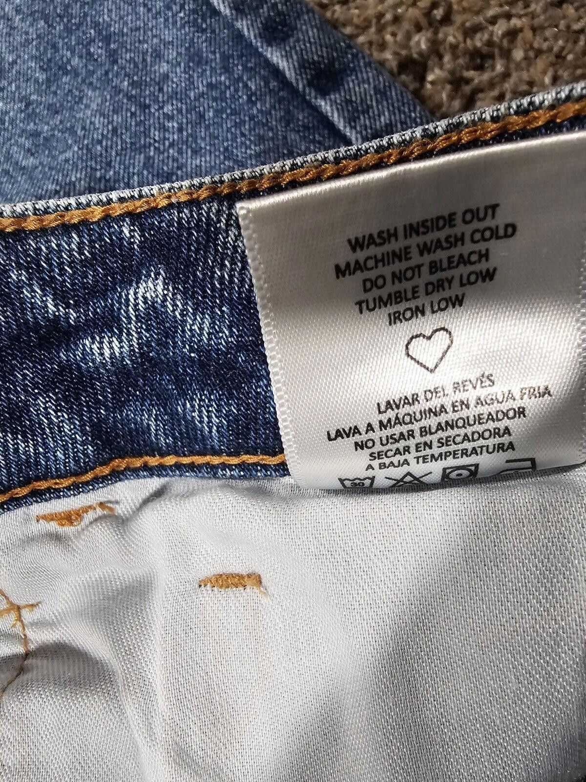 Designer Cello Women's Sz 5 Blue Skinny Leg Vintage Light Wash Jeans Size 30" / US 8 / IT 44 - 4 Thumbnail