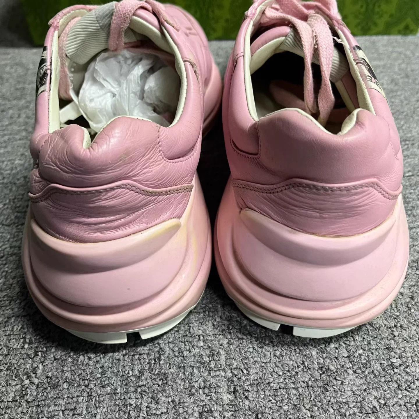 Gucci Gucci pink print lace-up low-top dad shoe 39 box Size US 8 / IT 38 - 4 Thumbnail