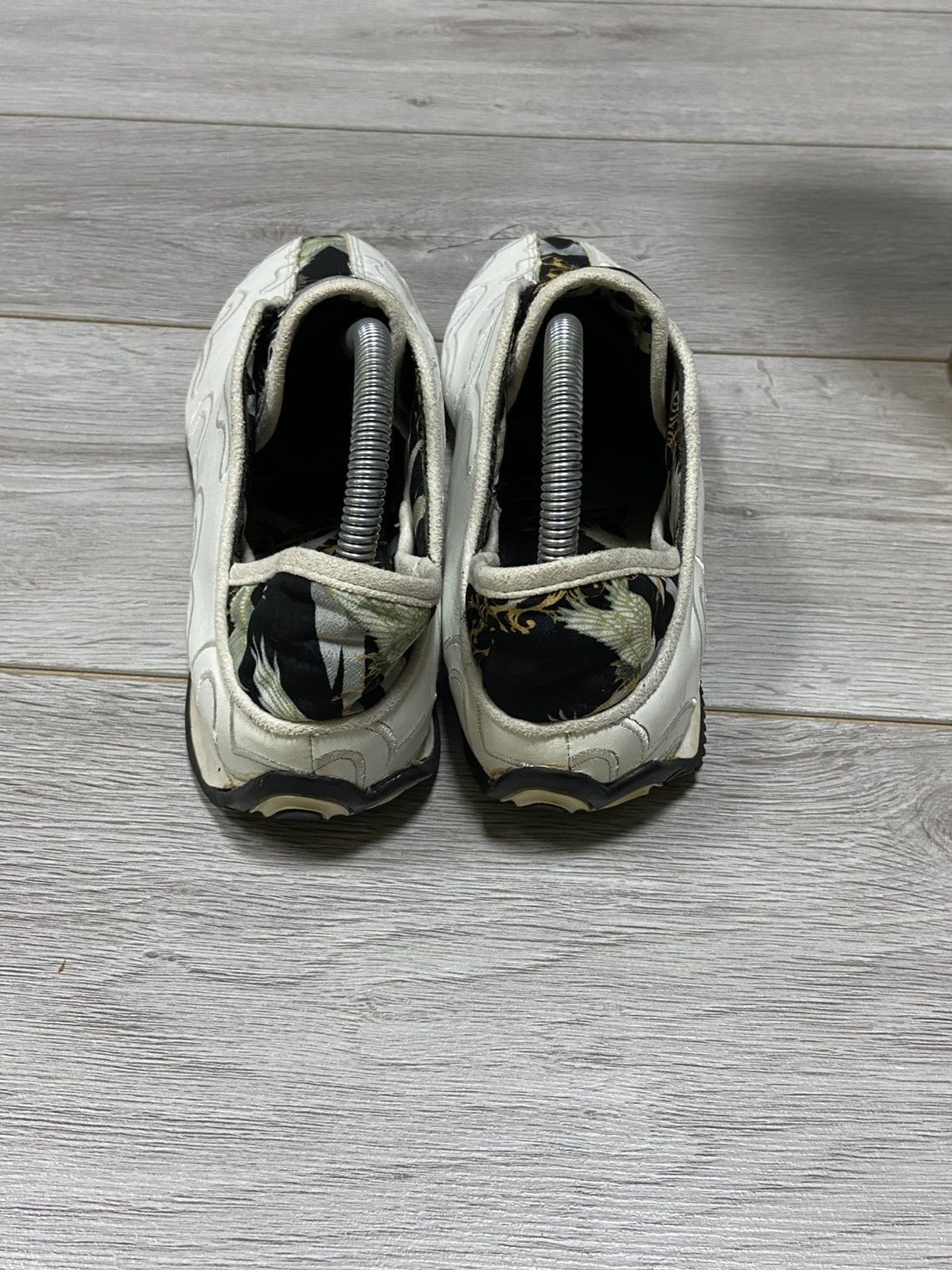 Evisu Evisu monogram big logo sneakers low top Size US 7 / EU 40 - 8 Thumbnail