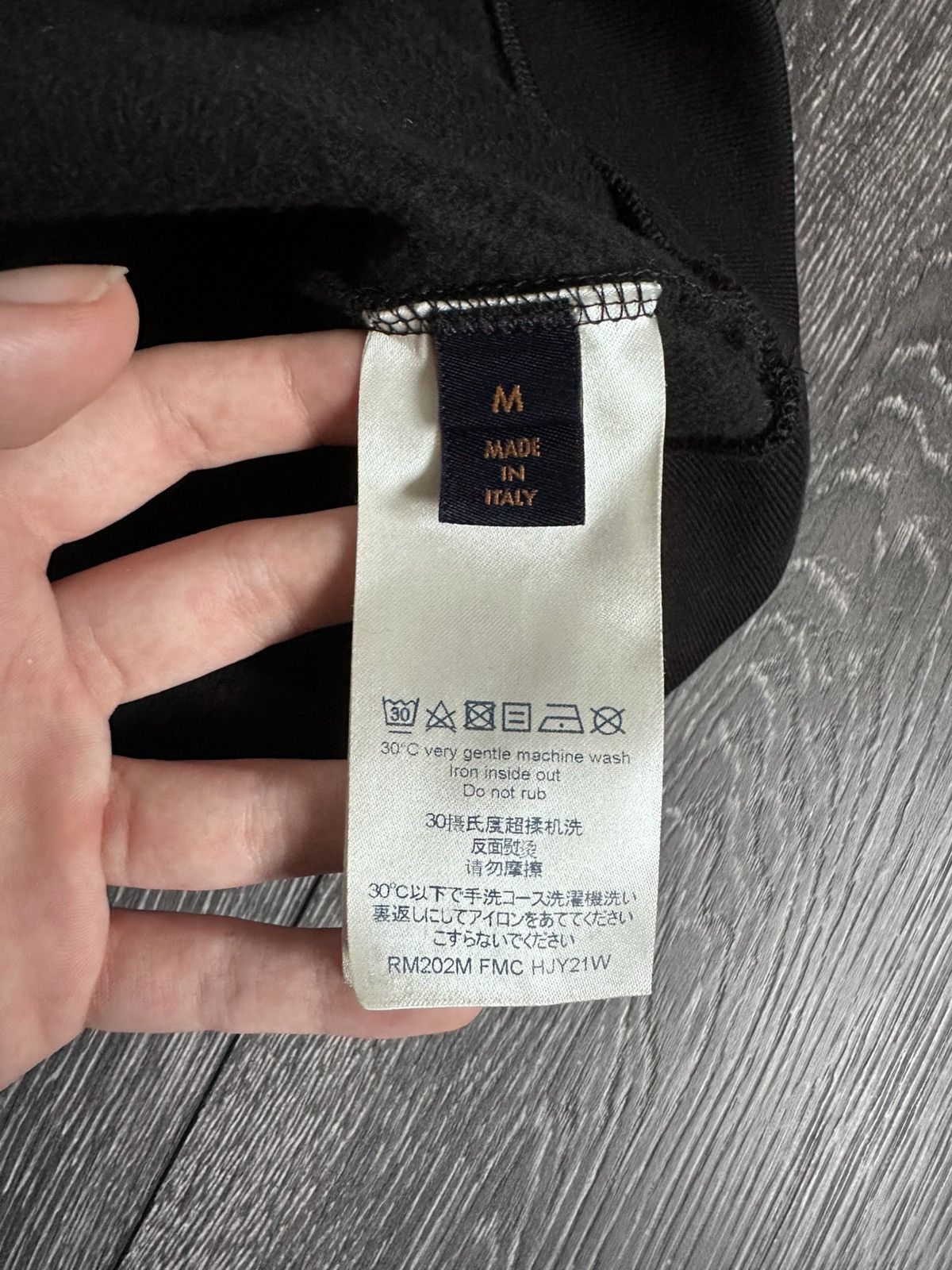 Louis Vuitton louis vuitton stitch logo embroidered sweatshirt Size US M / EU 48-50 / 2 - 5 Thumbnail