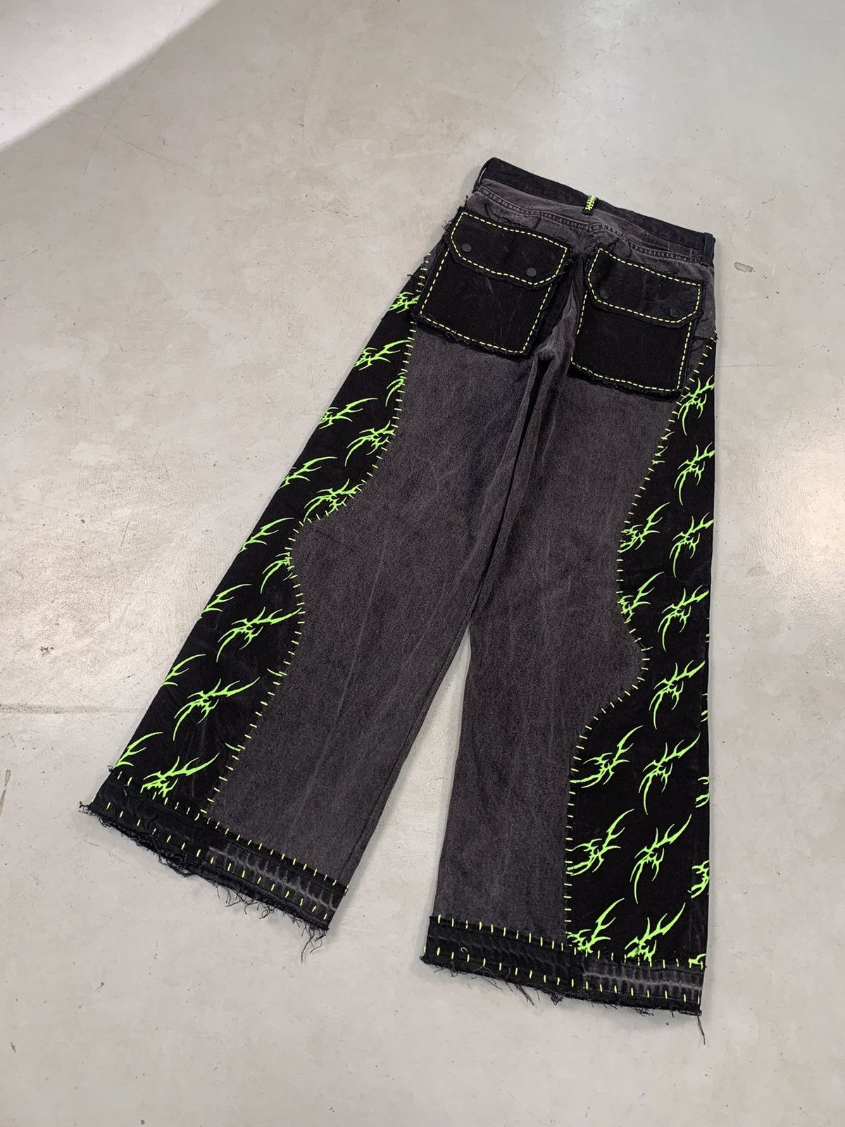Levi's upcycled neon thread printed baggy fit denim Size US 30 / EU 46 - 2 Thumbnail