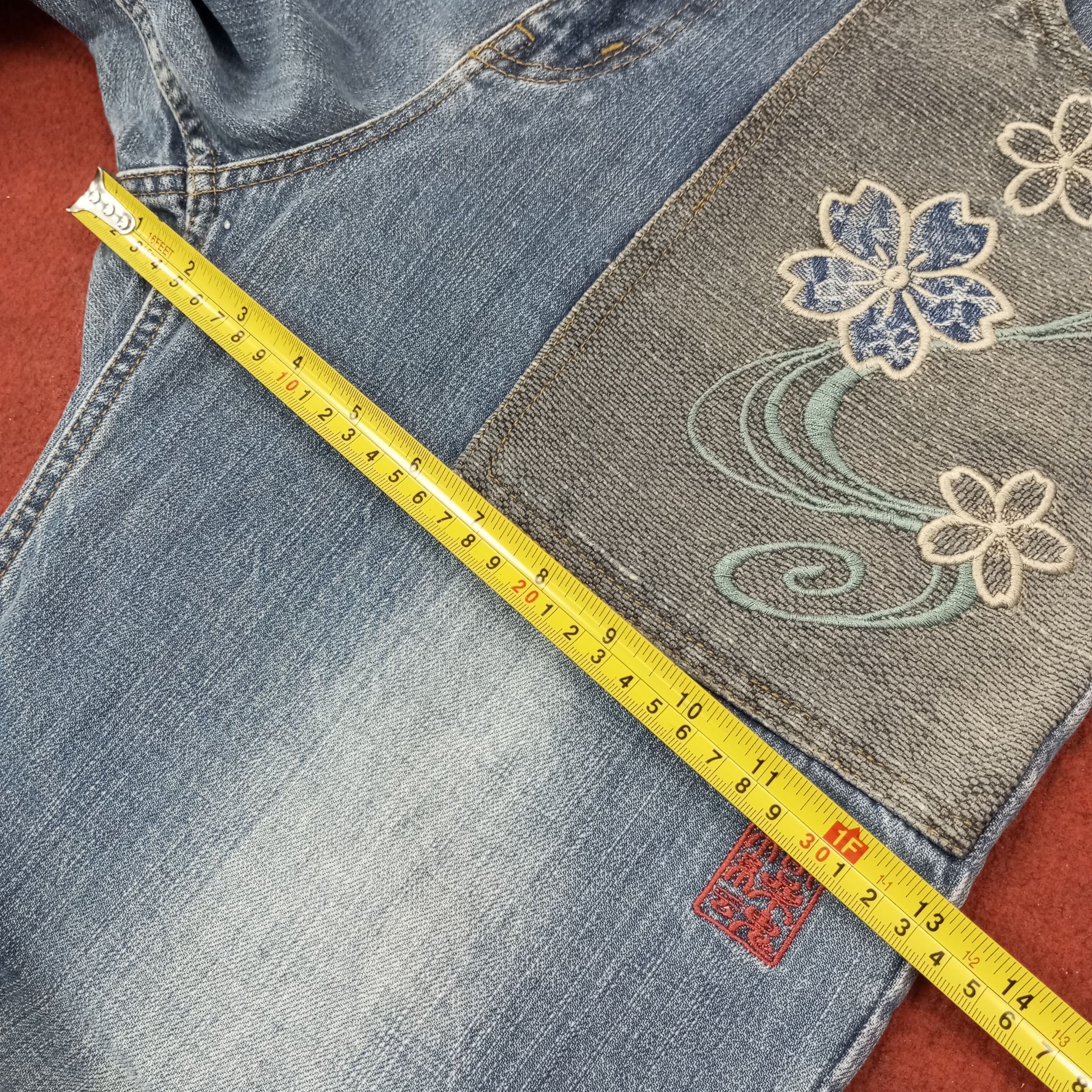 Vintage Karakuri Tamashi Japanese Brand Fashion Style Jeans c252n29 Size US 33 - 7 Thumbnail