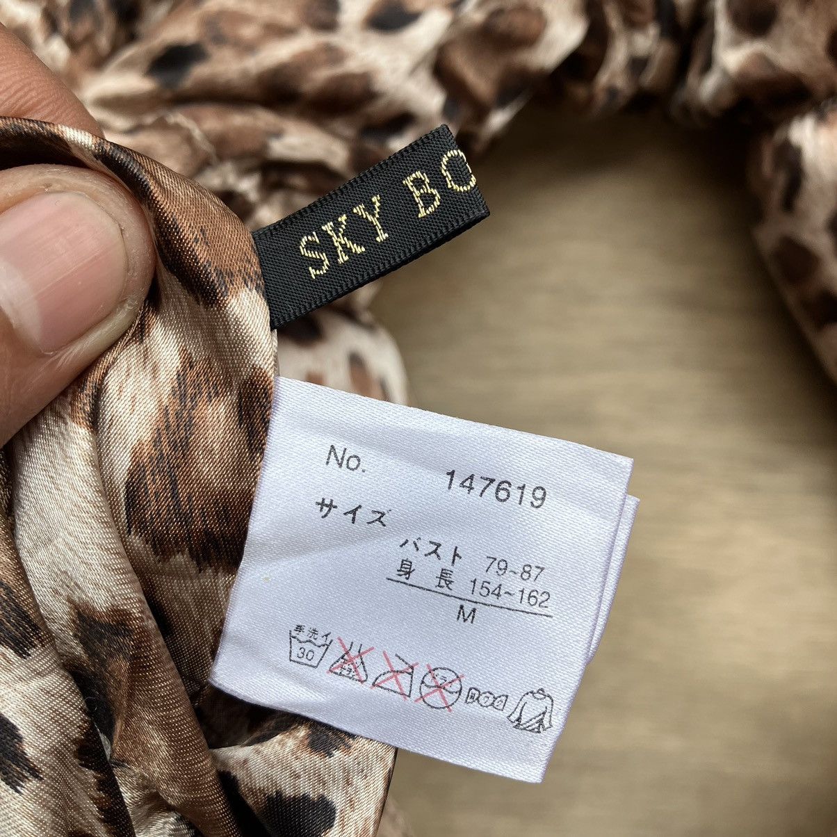 Designer SKI BOMBER FUR REVERSIBLE LEOPARD JACKET Size M / US 6-8 / IT 42-44 - 4 Thumbnail
