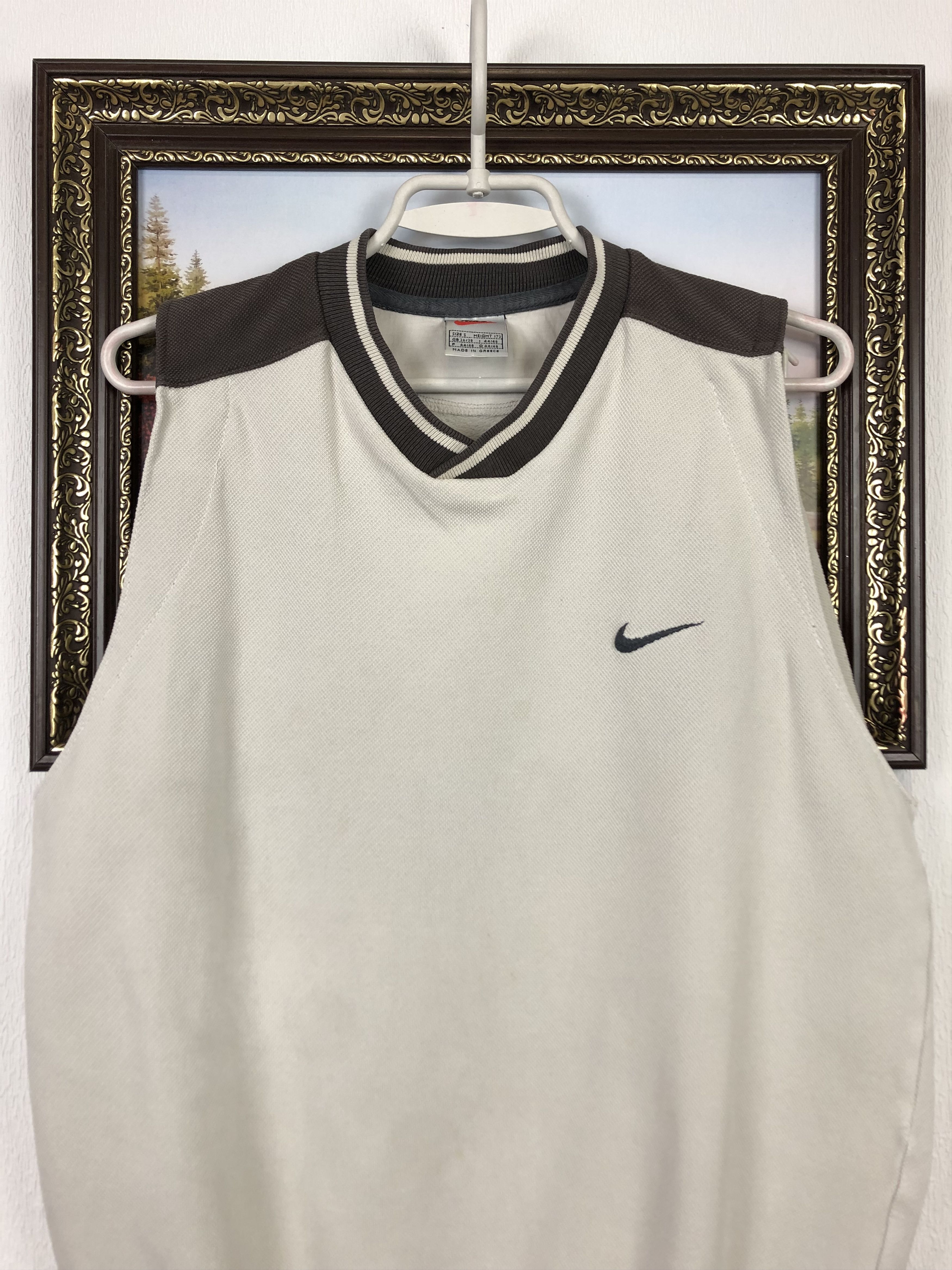 Nike Vintage Nike Sleveless Tank Top Jacket Shirt Hype Swoosh Size US S / EU 44-46 / 1 - 2 Thumbnail