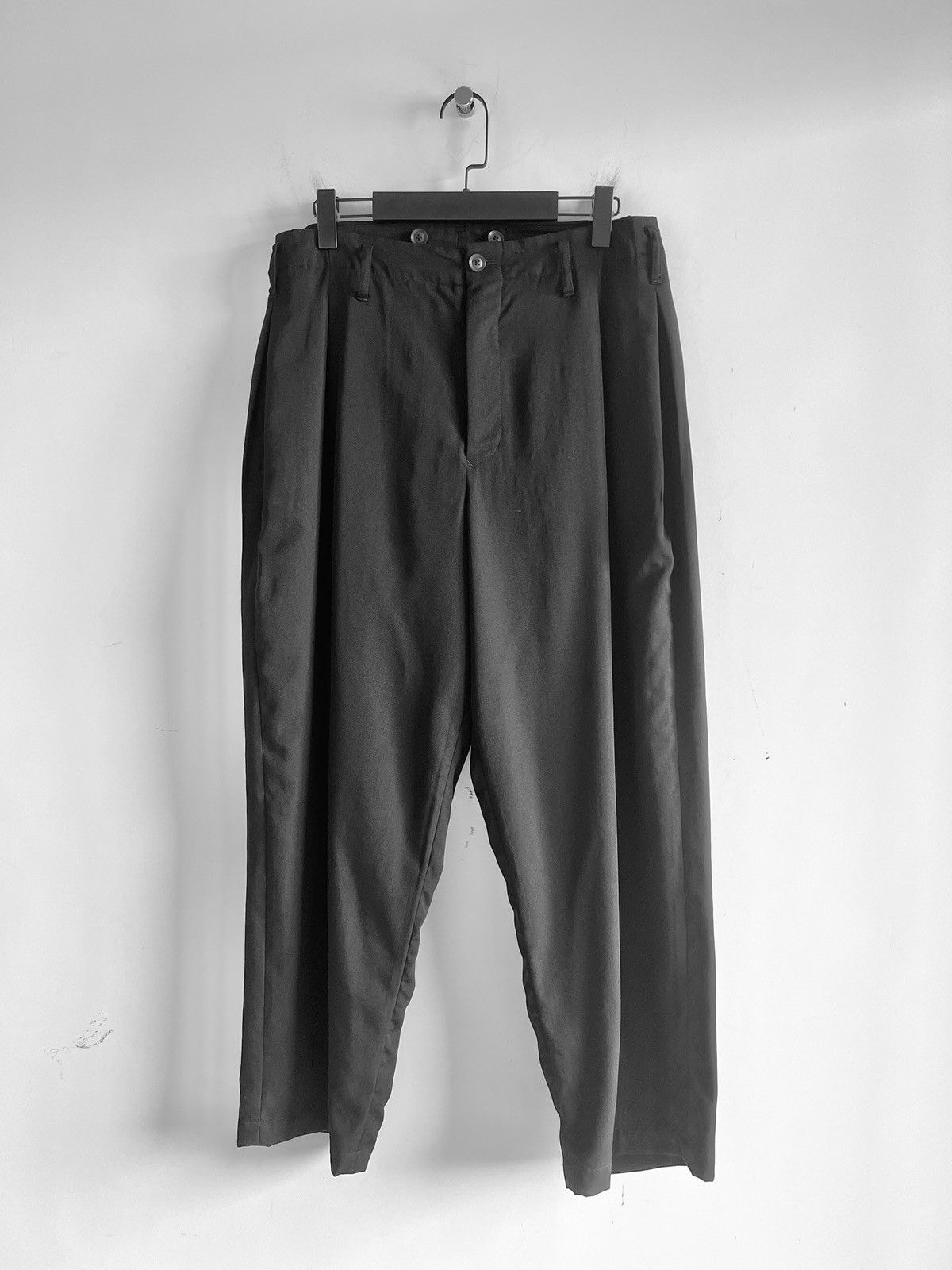 Yohji Yamamoto Yohji Yamamoto Pour Homme - W/GABARDINE Side Tuck Pants Size US 30 / EU 46 - 1 Thumbnail