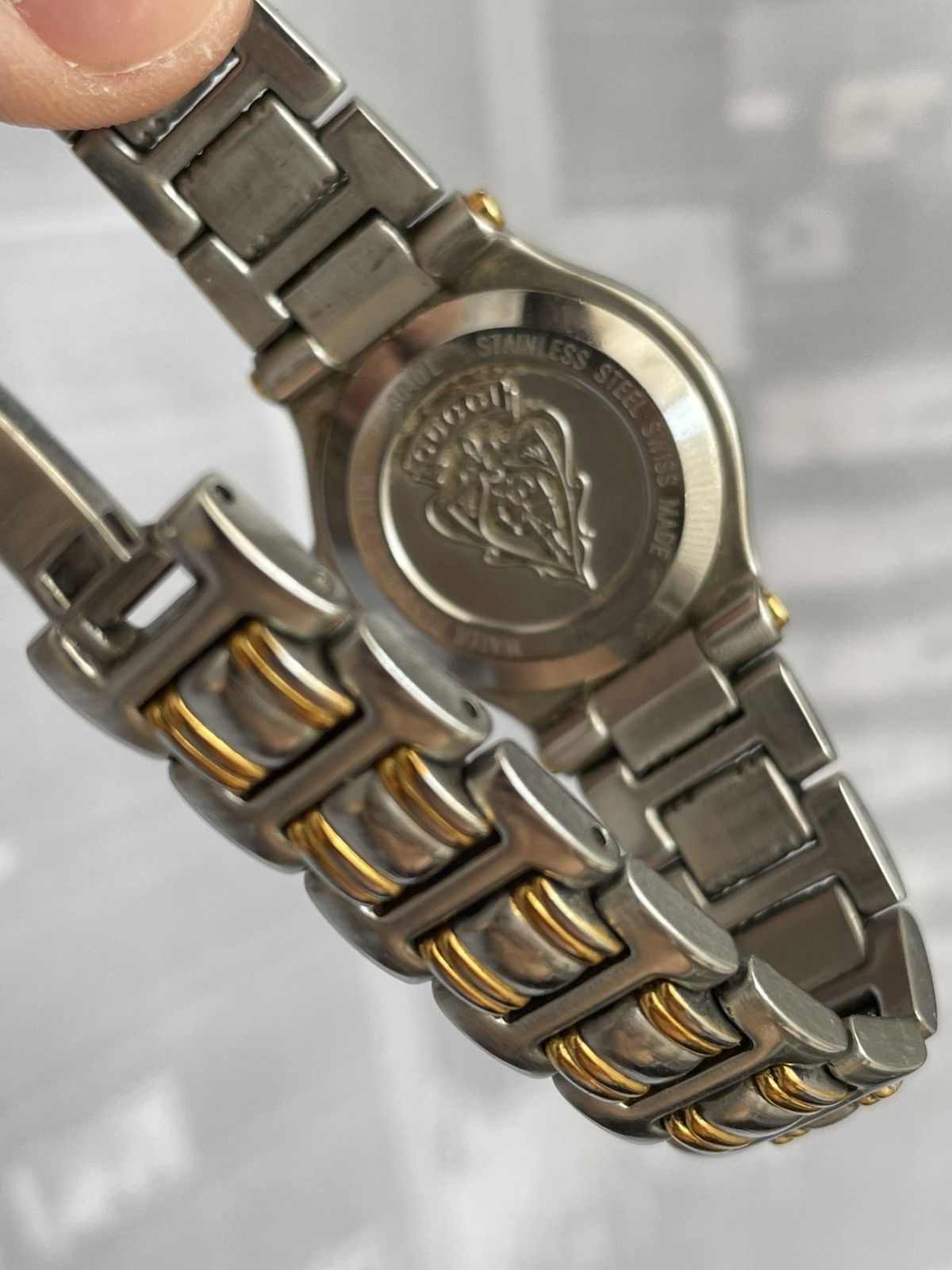 Gucci Gucci Watch 9000L Size ONE SIZE - 16 Thumbnail