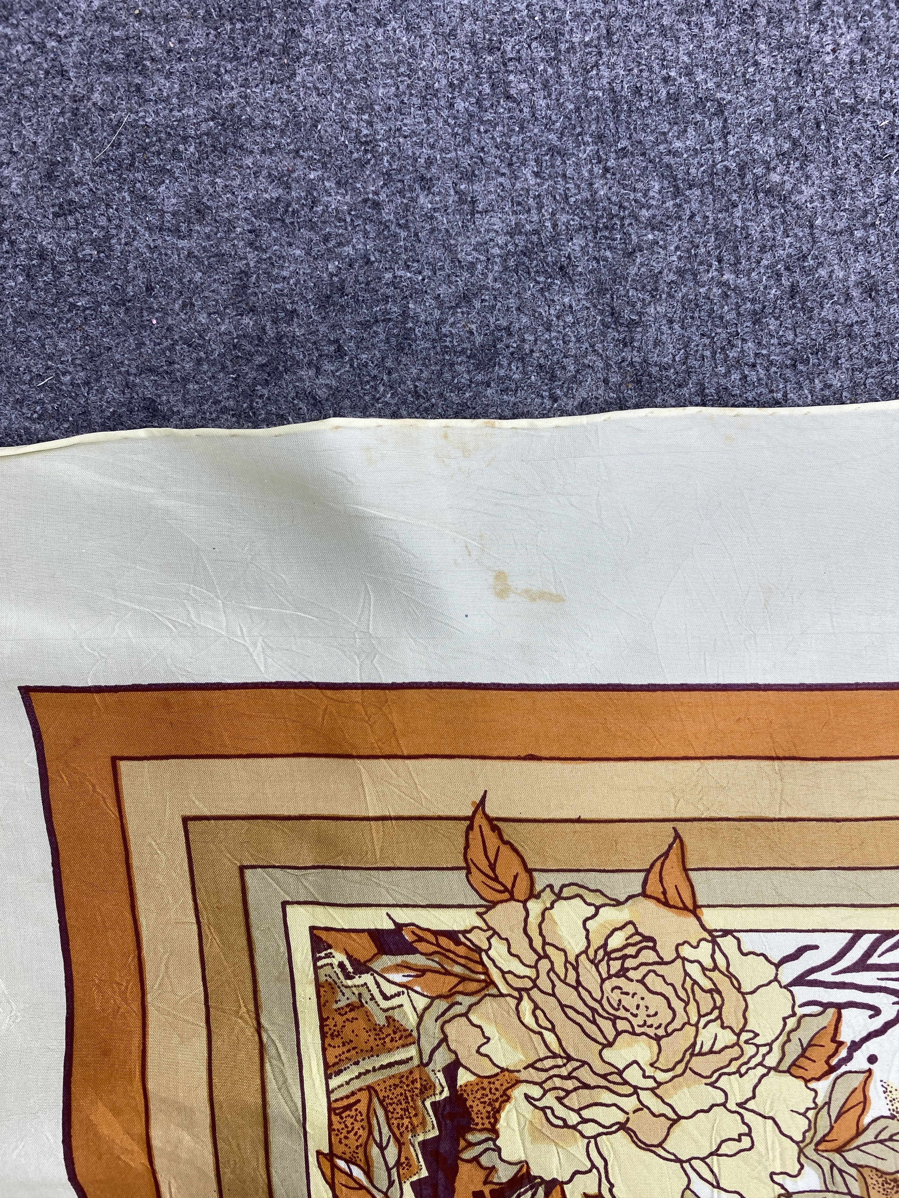 Japanese Brand Japan Geometrical Floral Silk Shawl / Silk Scarf SN0222 Size ONE SIZE - 6 Thumbnail