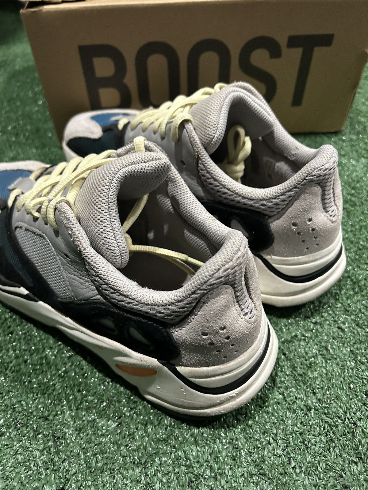 Adidas × Kanye West Adidas Yeezy 700 wave runner 8 Size US 8 / EU 41 - 5 Thumbnail