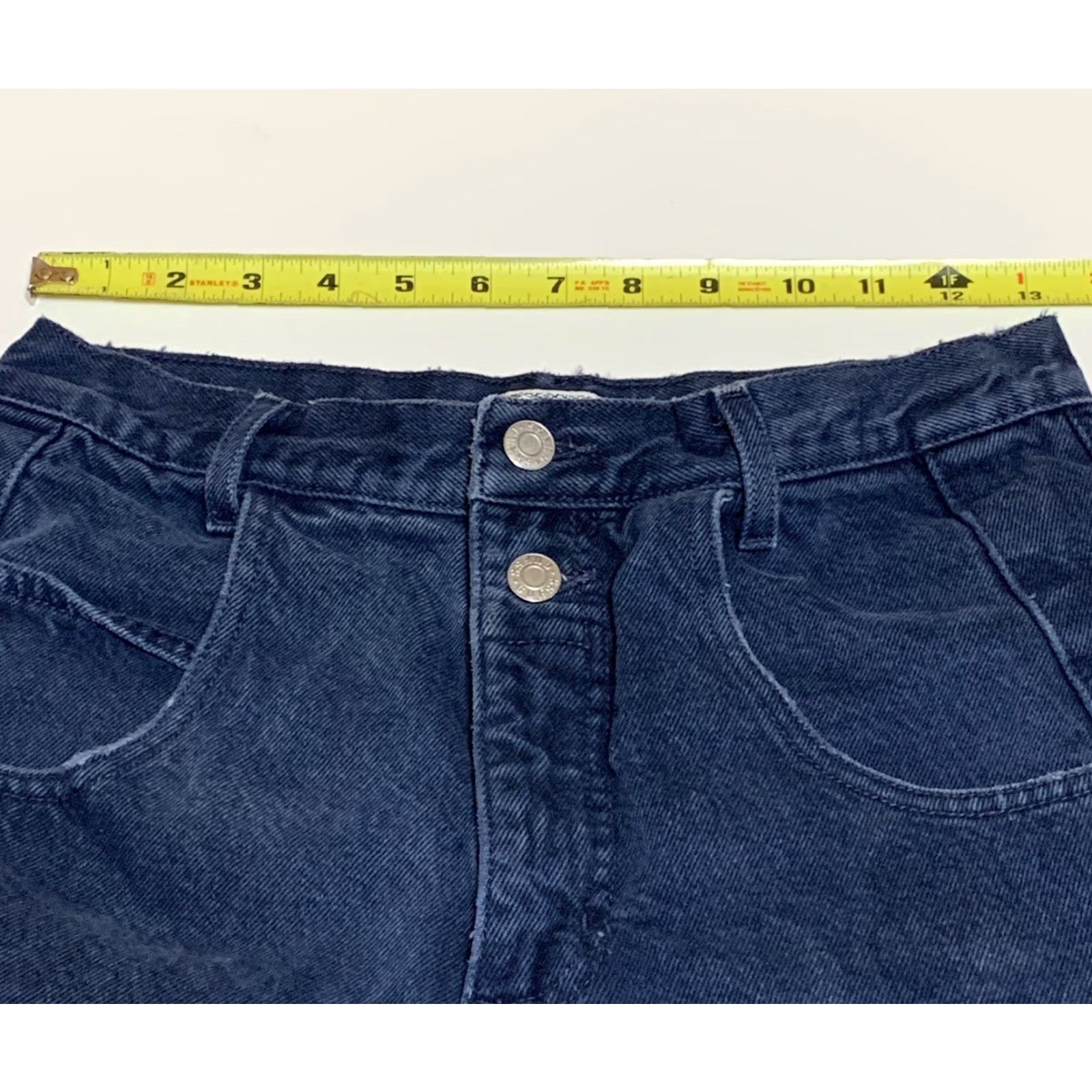Guess VINTAGE GUESS Jeans USA Georges Marciano High Waisted Tapered Leg Style #10075 26x29 Blue Jeans Mens 80s 90s Capable? Size US 26 / EU 42 - 4 Thumbnail