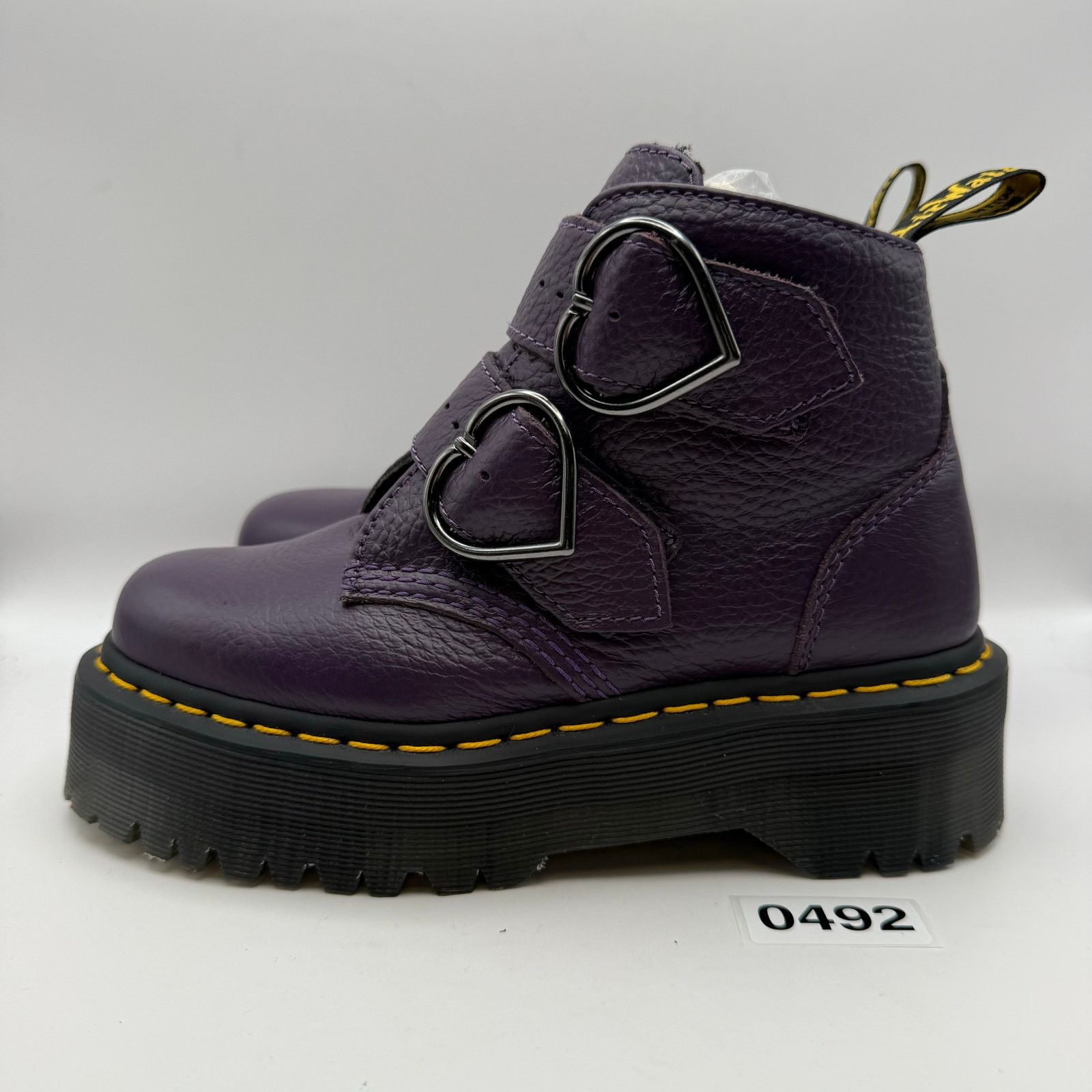 Dr. Martens DR MARTENS WOMEN'S 5 DEVON HEART PURPLE MID PLATFORM BOOT Size US 5 / IT 35 - 6 Thumbnail