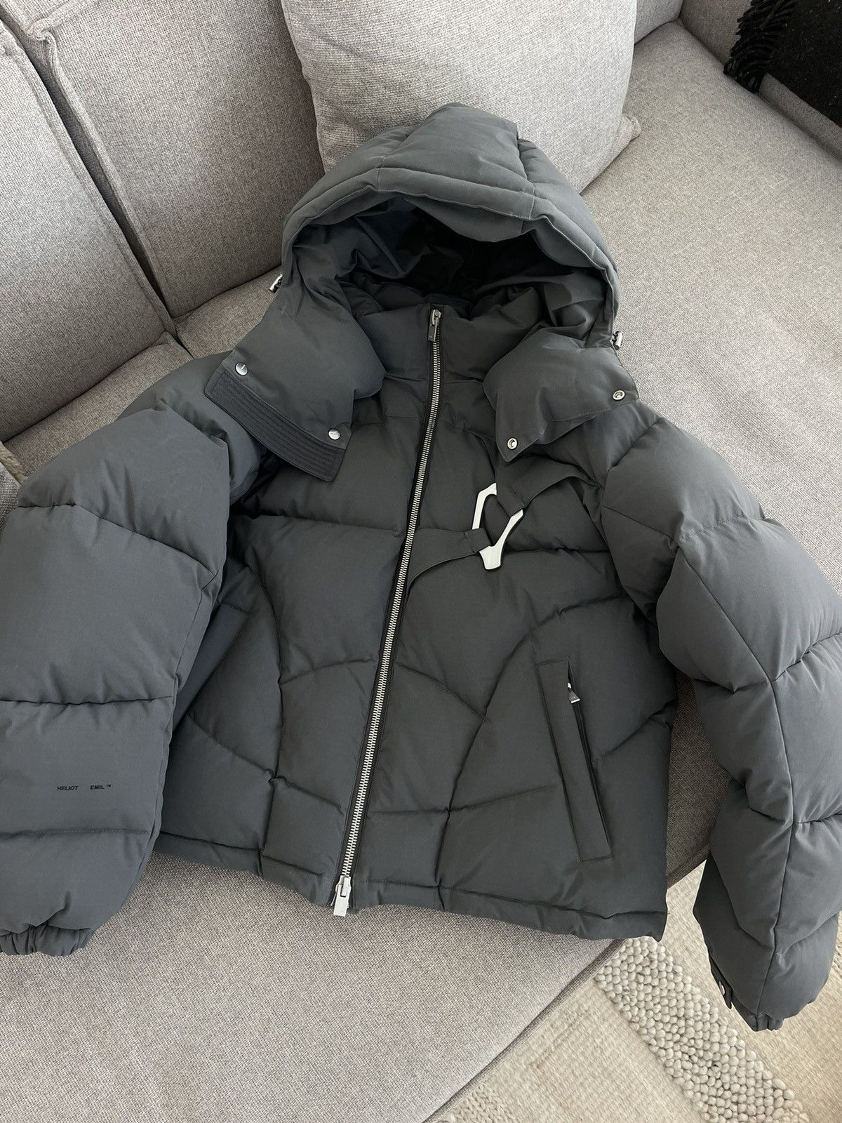 Pre-owned Heliot Emil Abstract Down Jacket Puffer In Grey