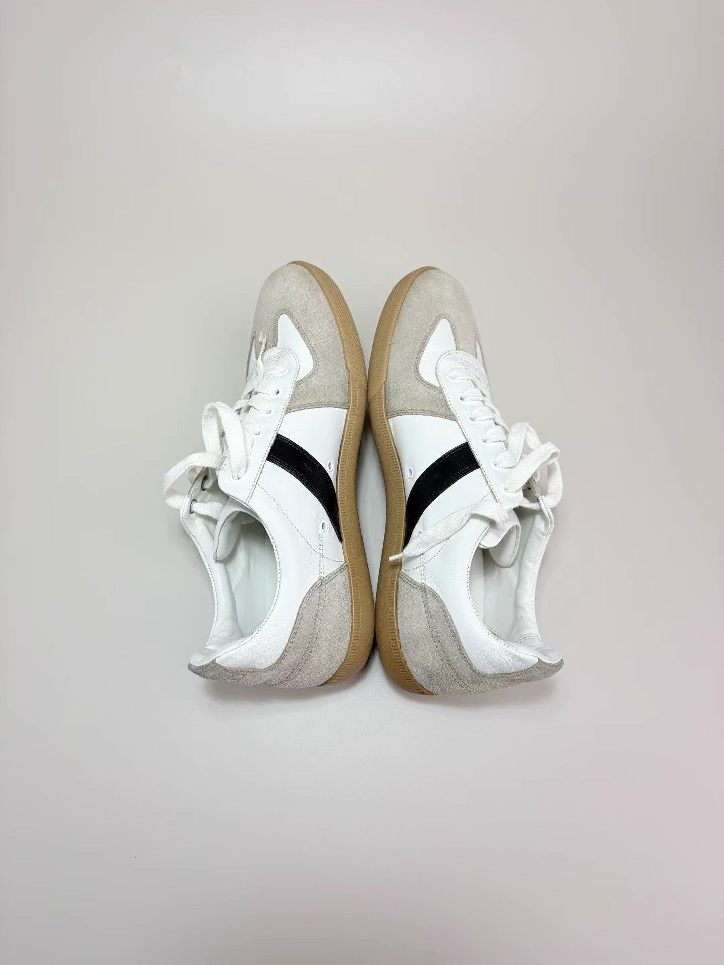 Dior DIOR B01 White Calfskin Trainers Size US 7 / EU 40 - 4 Thumbnail