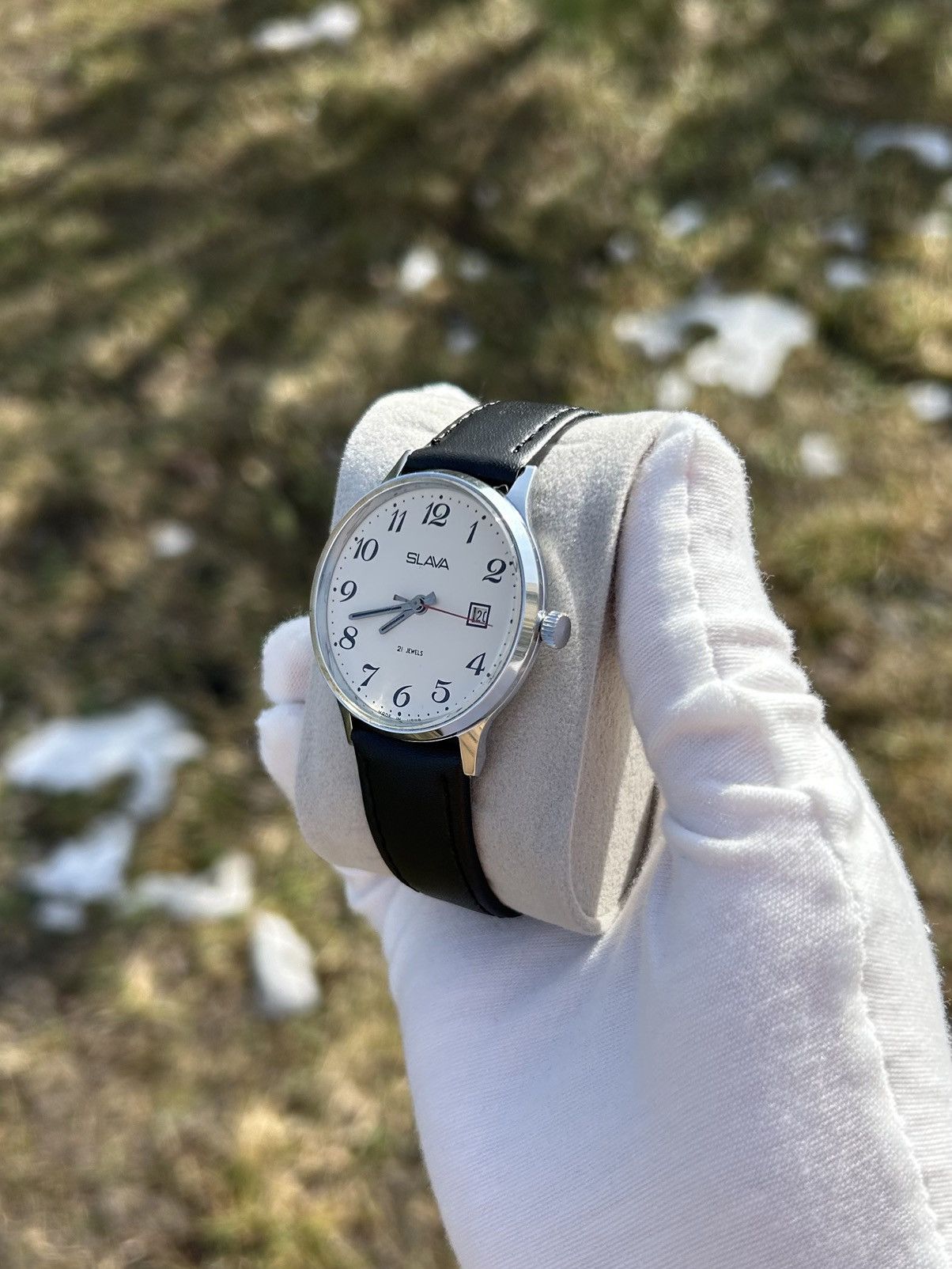 Vintage Vintage Watch Slava USSR Soviet Mechanical Retro 1980s Size ONE SIZE - 4 Thumbnail