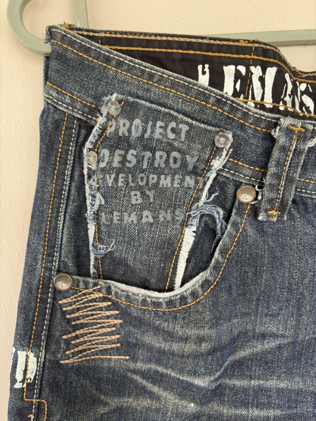 Japanese Brand Japanese Le Mans Streetwear Distressed Denim Size US 32 / EU 48 - 15 Thumbnail