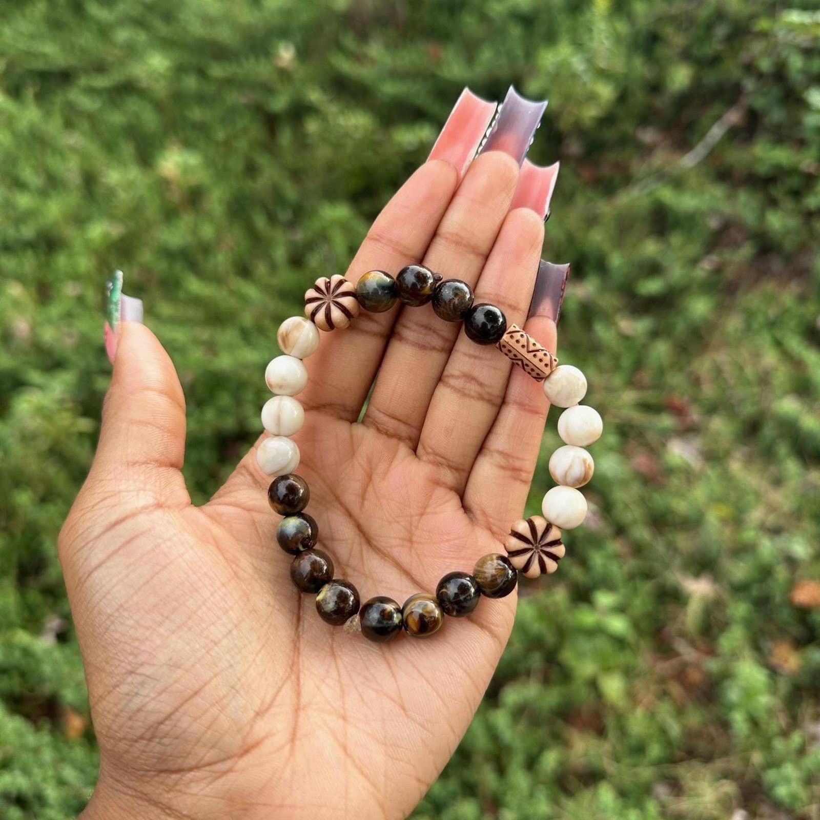 Other African handcarved ethnic tribal beaded bracelets Size ONE SIZE - 5 Thumbnail