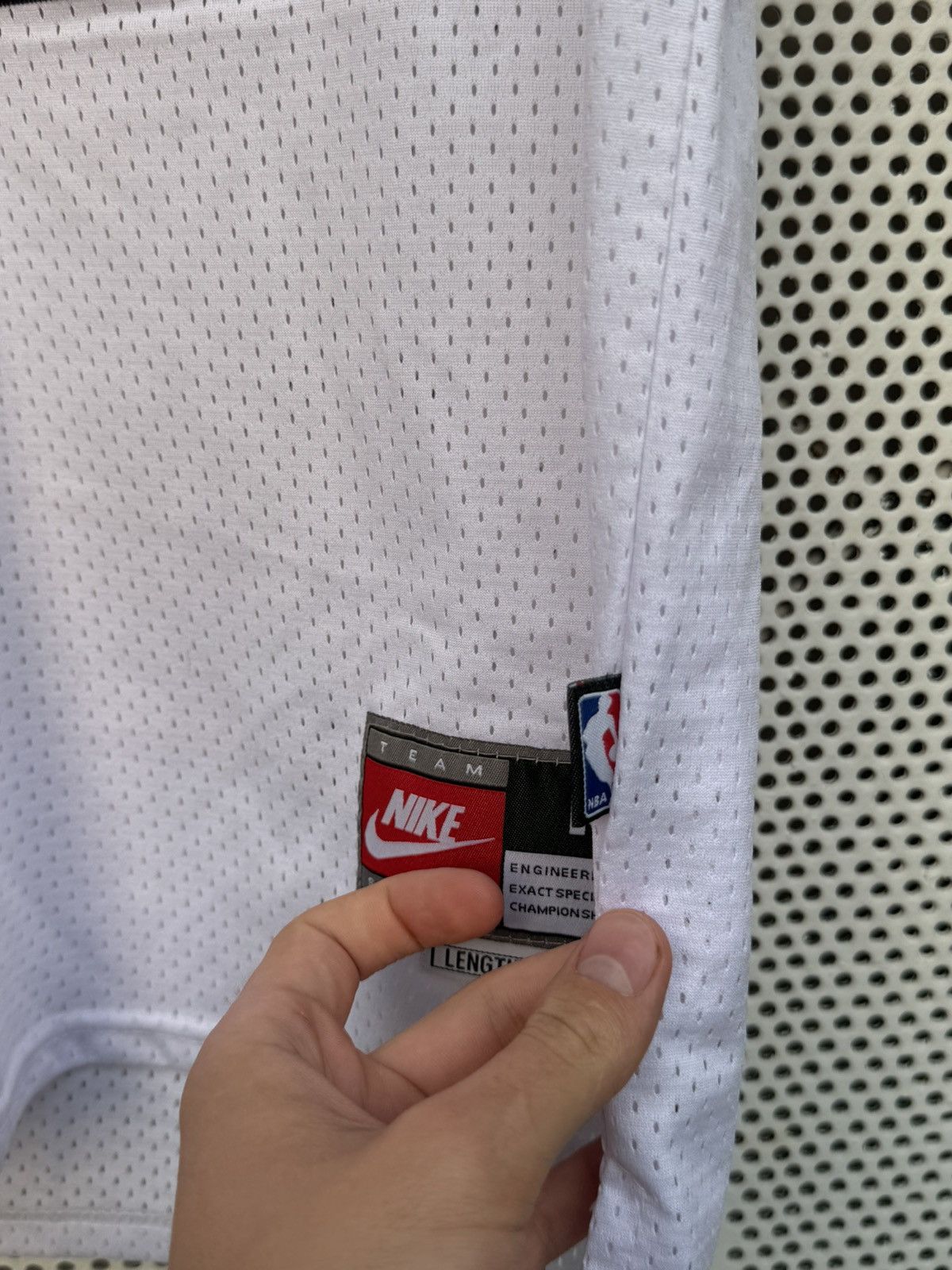 NBA × Nike Nike Michael Jordan #23 Chicago Bulls Jersey White Red Size US M / EU 48-50 / 2 - 5 Thumbnail