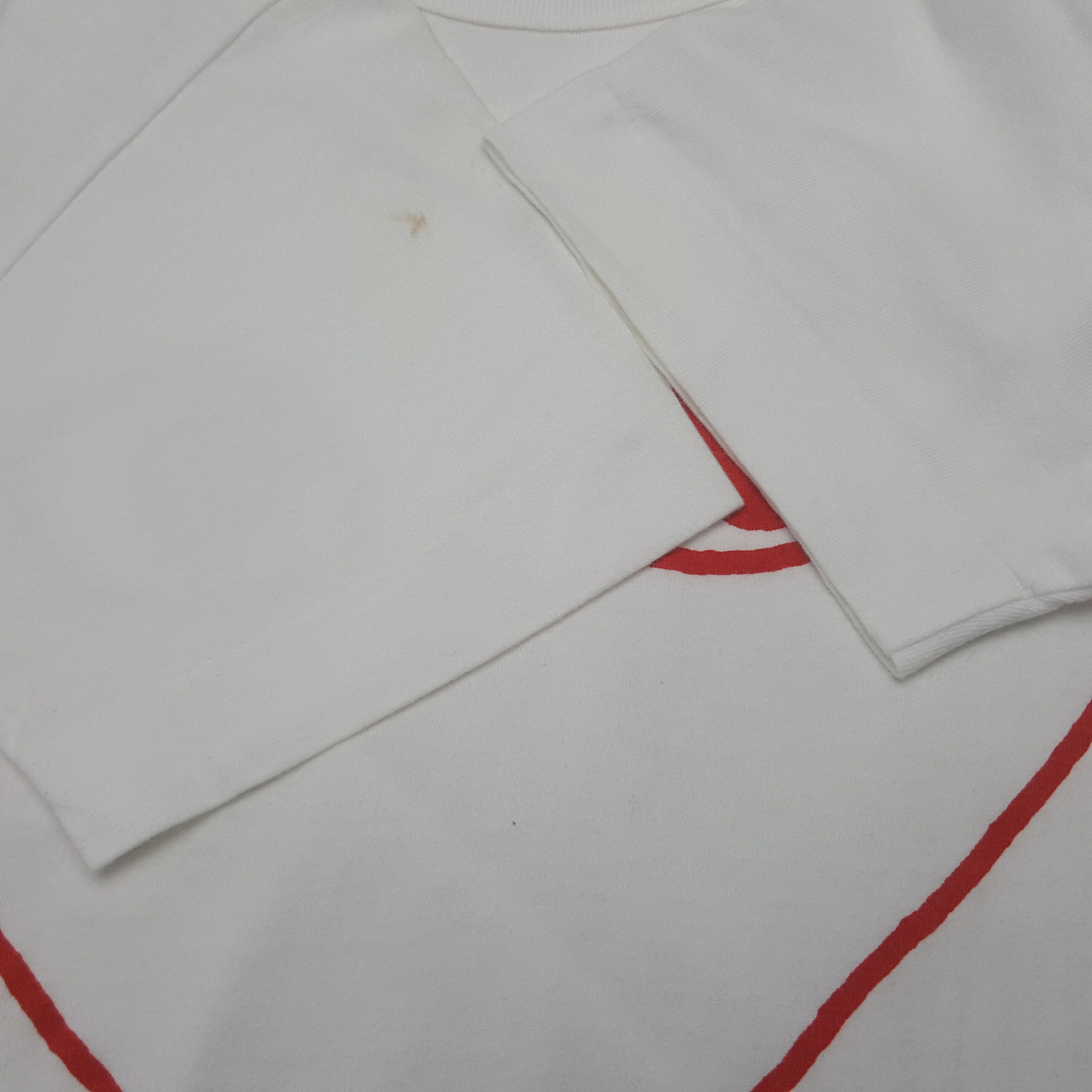 Comme des Garcons PLAY Vintage Comme des Garcons PLAY Women Tshirt Size S / US 4 / IT 40 - 5 Thumbnail