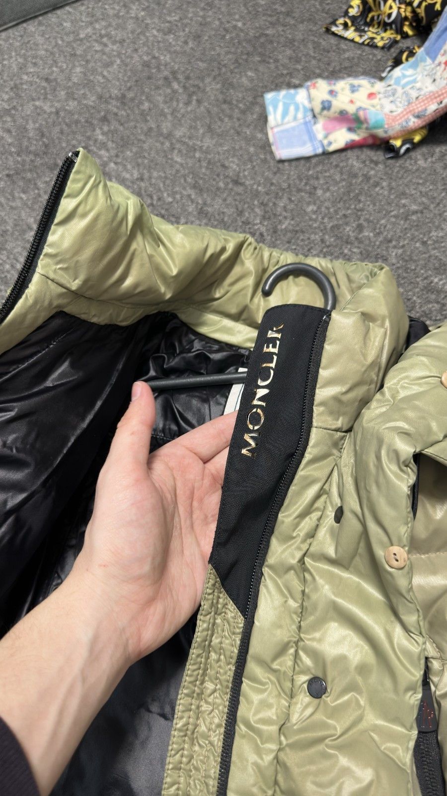 Moncler Grenoble Moncler Grenoble Bever Giubbotto Women's Ski Green Jacket Size S / US 4 / IT 40 - 16 Thumbnail