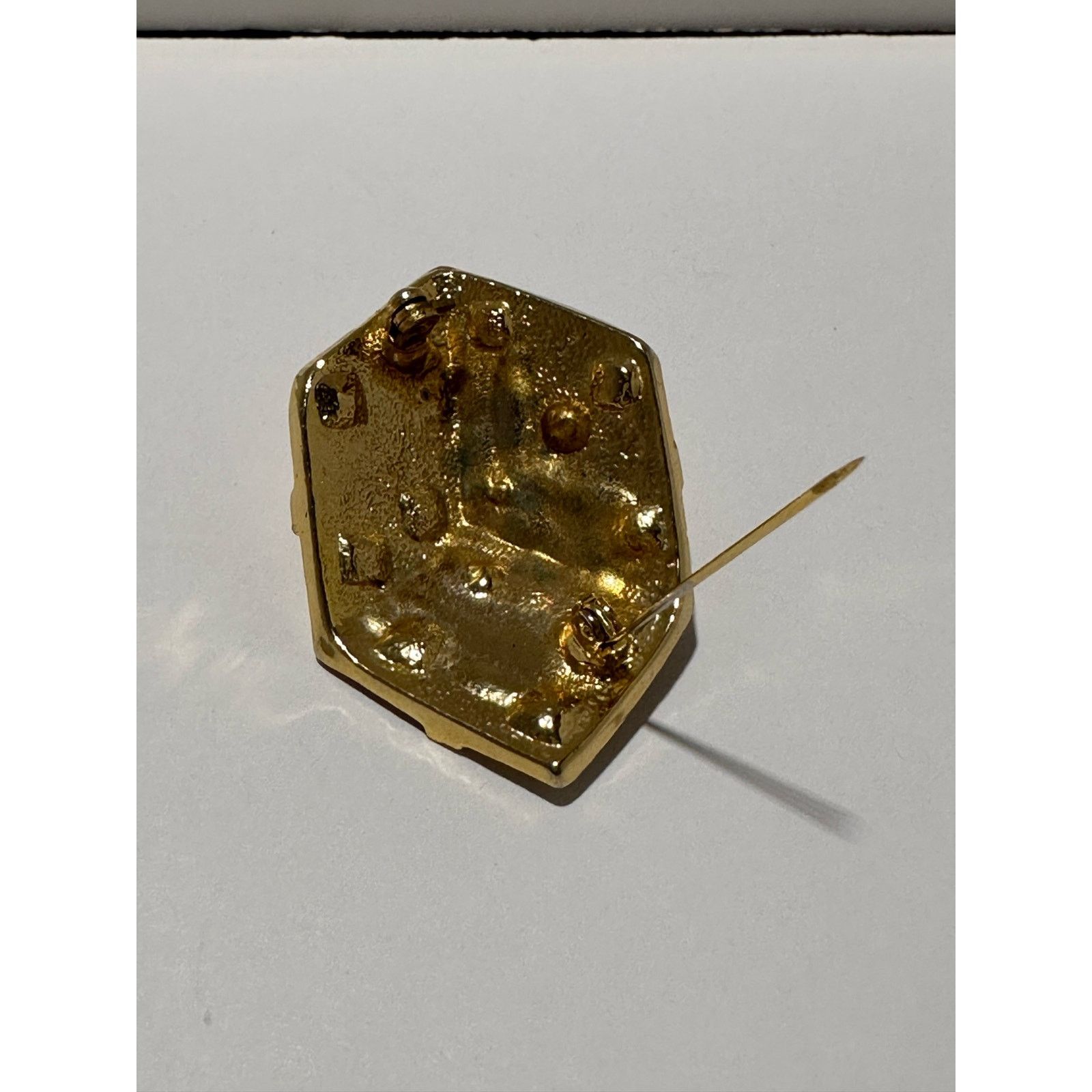 Other VTG Christmas Present Gift Gold Tone Rhinestones Brooch Pin Size ONE SIZE - 5 Thumbnail