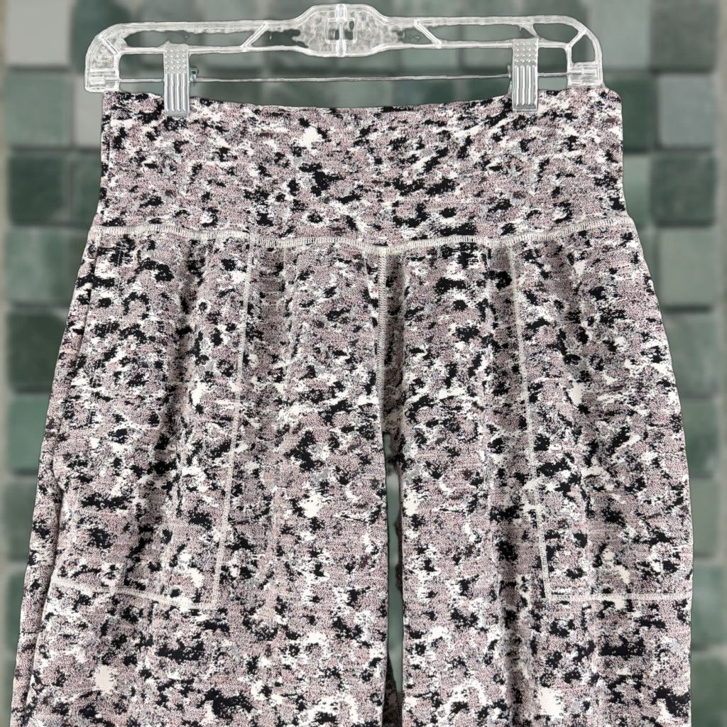 Athleta Athleta Salutation Textured Jogger Pants Womens Medium Pink Pull On High-Rise Size 32" / US 10 / IT 46 - 1 Thumbnail