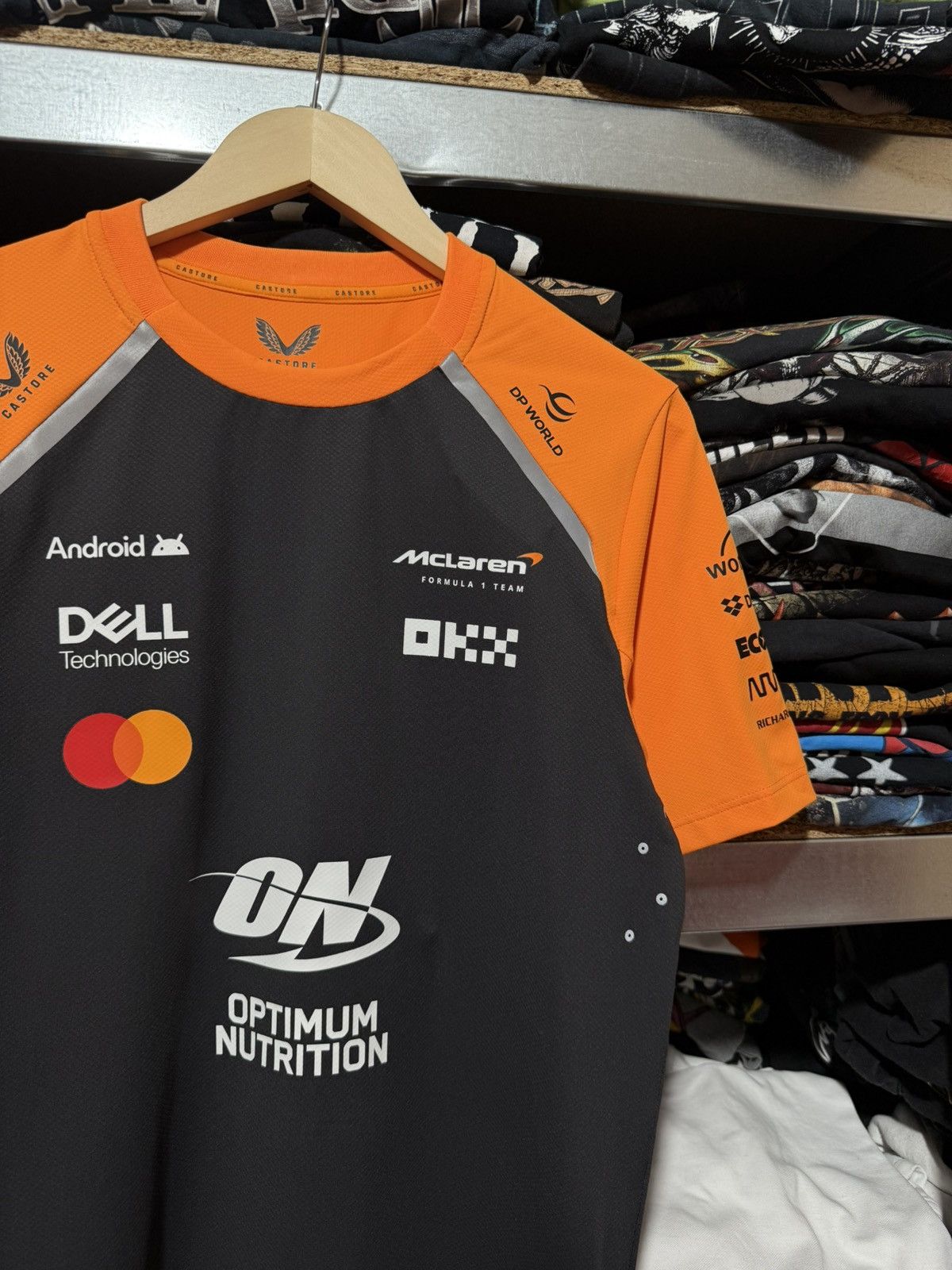 Formula 1 Castore 2025 McLaren Formula 1 Team Set Up T-Shirt Phantom Size US S / EU 44-46 / 1 - 5 Thumbnail
