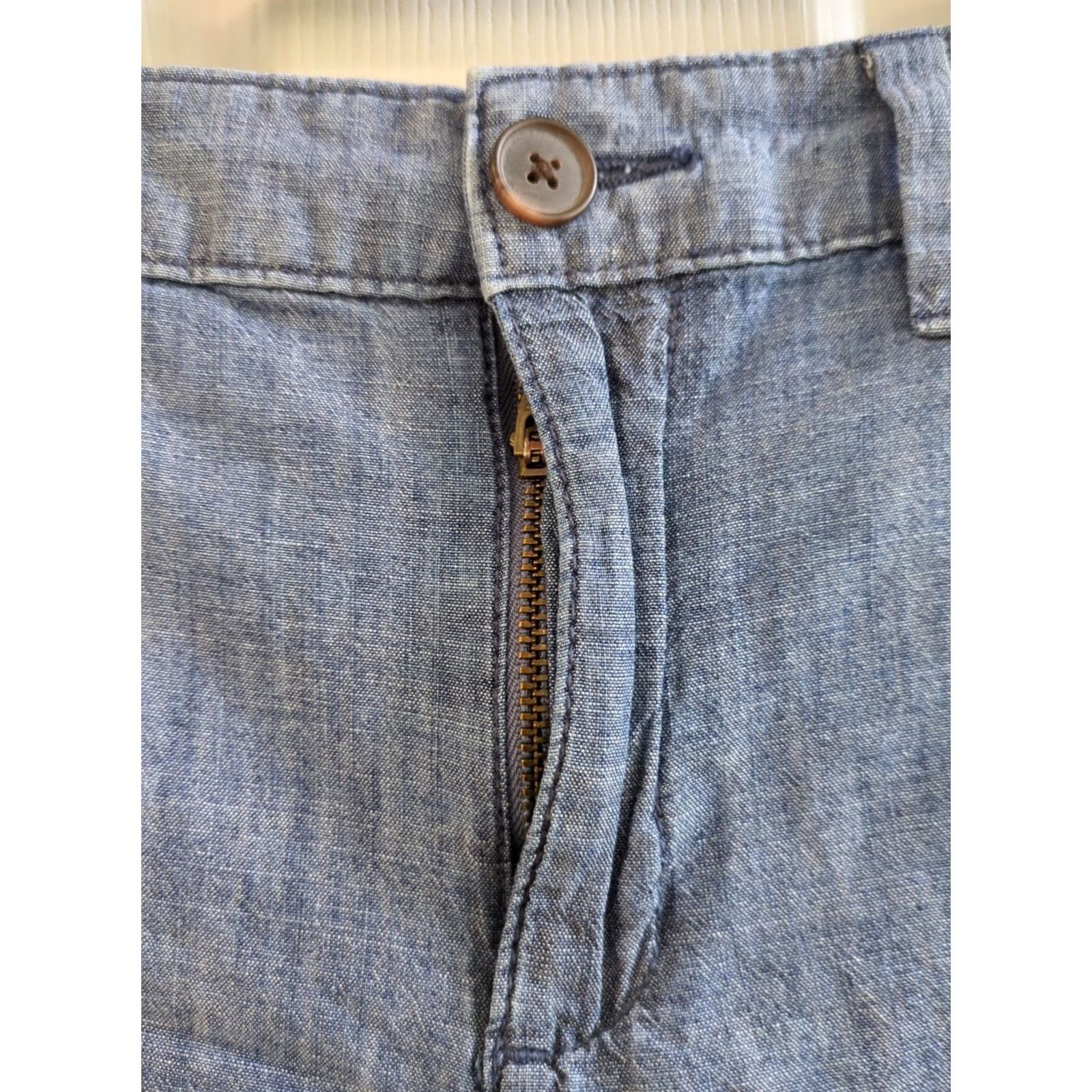 Vintage A New Day Denim Chambray Shorts Women’s 2 Blue Cotton 2019 Size 26" / US 2 / IT 38 - 2 Thumbnail