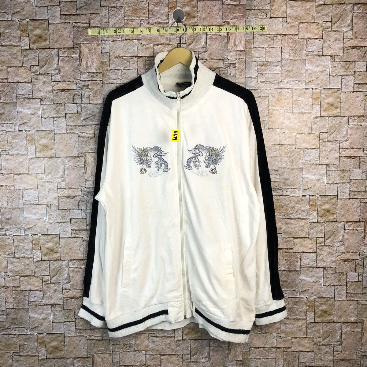 Edition Japan Defective Struct double dragon japan White sweater #A674 Size US XL / EU 56 / 4 - 1 Thumbnail