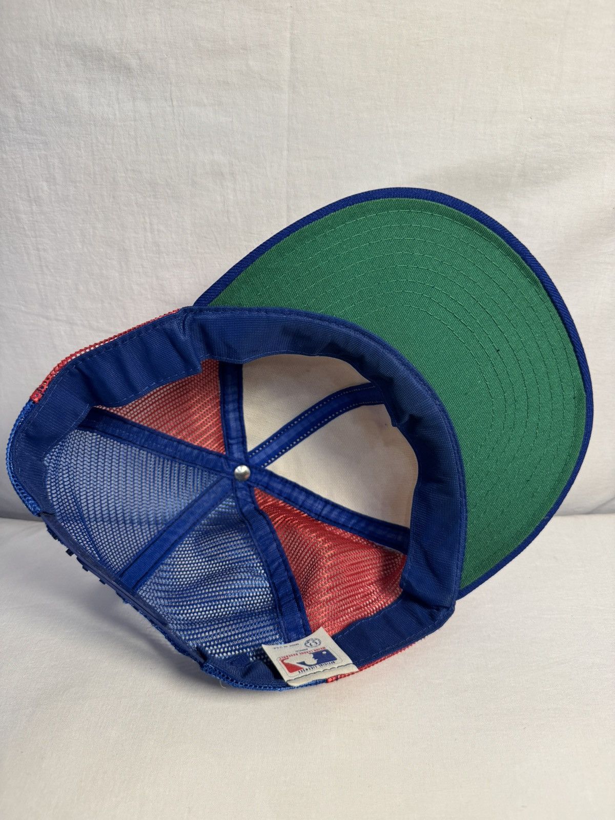 MLB vintage1970s Montreal Expos mesh trucker baseball cap Size ONE SIZE - 6 Thumbnail