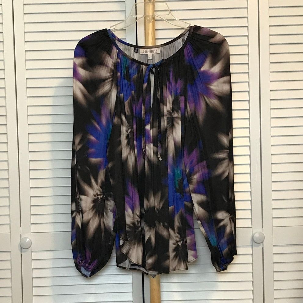Jennifer Lopez Jennifer Lopez Floral Gathered Neck Long Sleeved Blouse L Size L / US 10 / IT 46 - 1 Thumbnail