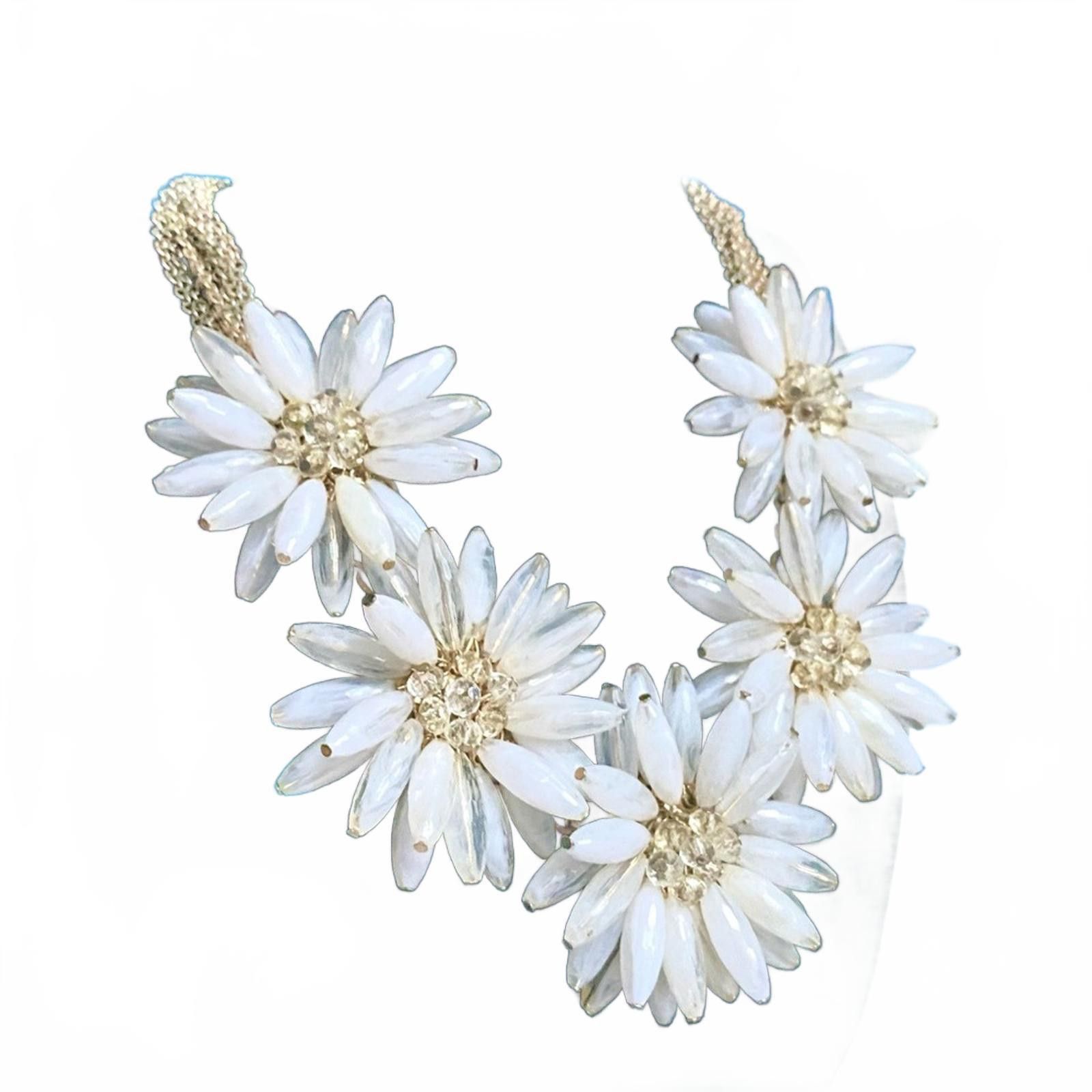 Ted Baker Ted Baker for Talbots “Aster Burst” White Floral Necklace Size ONE SIZE - 2 Thumbnail