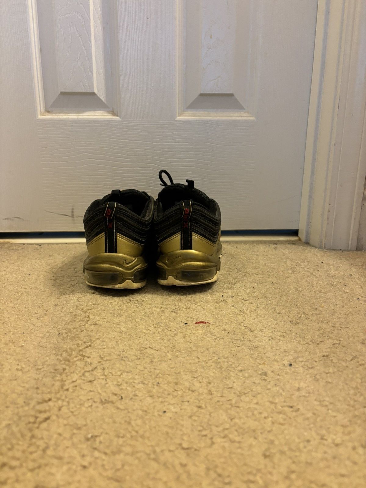 Nike Nike Air Max 97 Black Metallic Gold Size US 9 / EU 42 - 6 Thumbnail