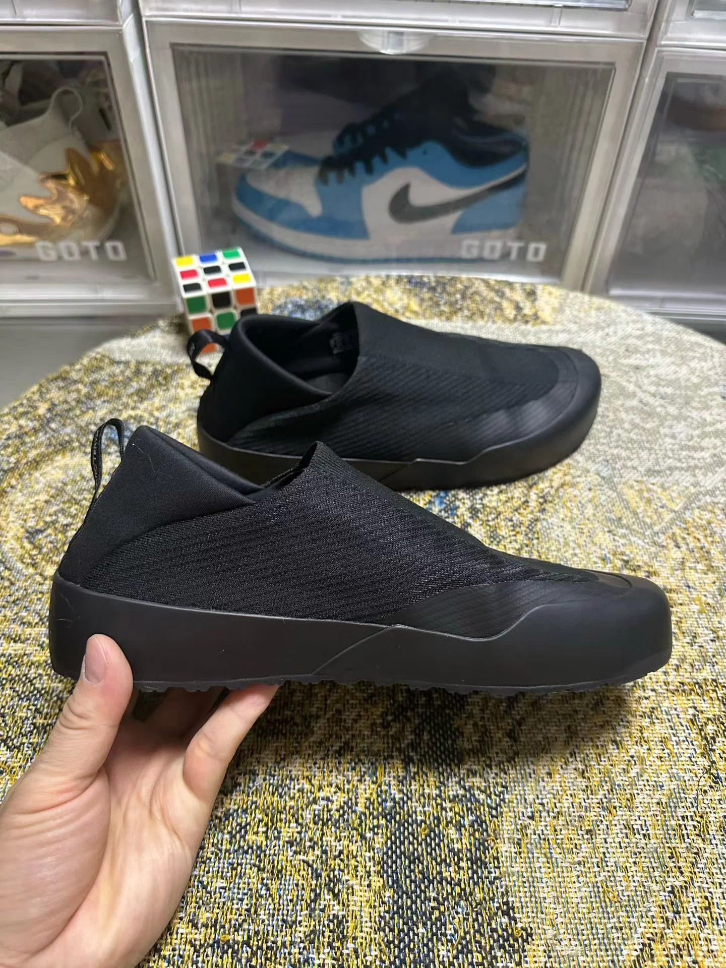 Arc'teryx Arcteryx KRAGG Men's Low Top Casual Grip Black 43 Worn once Size US 10 / EU 43 - 4 Thumbnail