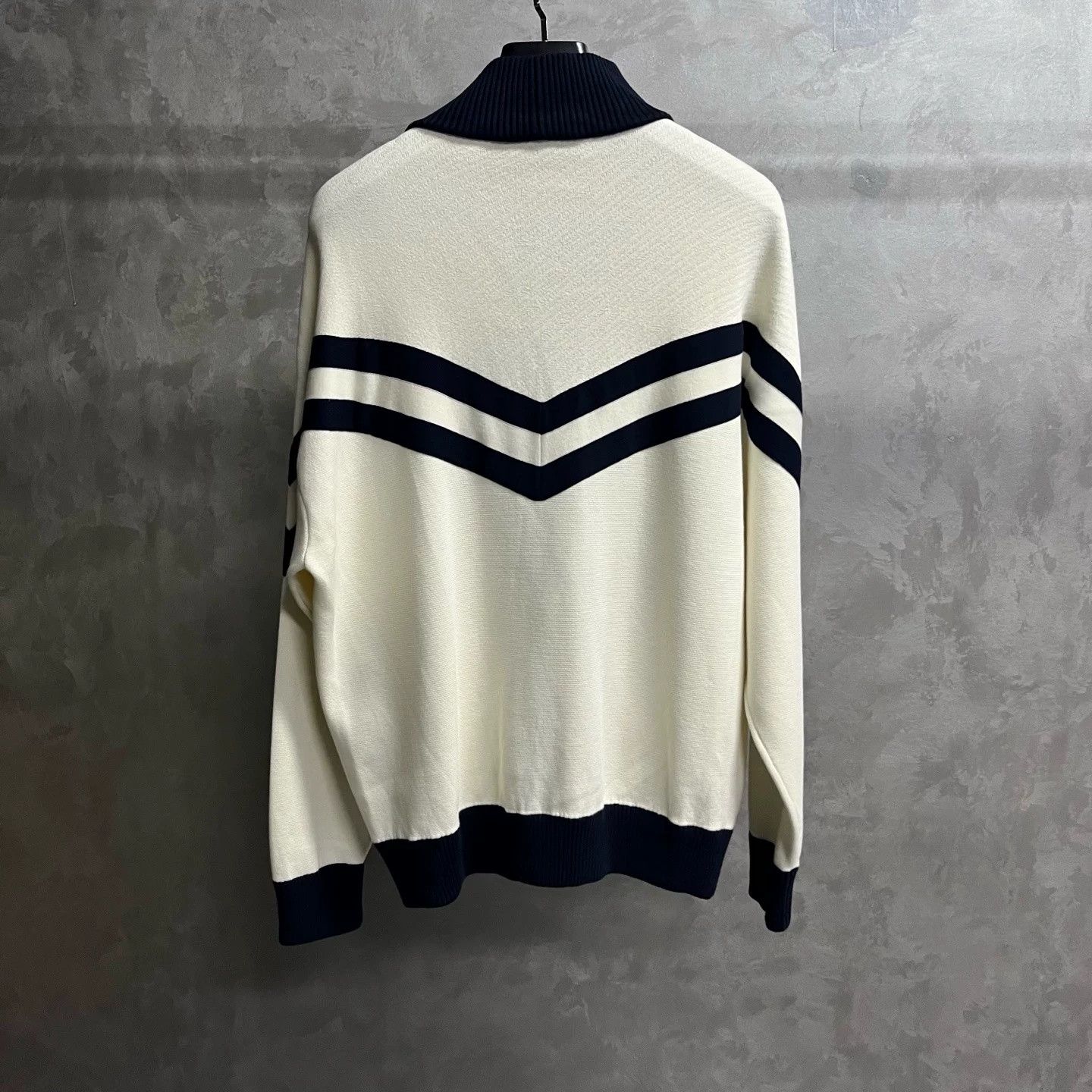 Louis Vuitton Louis Vuitton White Striped Stand Collar Jacket Size US M / EU 48-50 / 2 - 5 Thumbnail