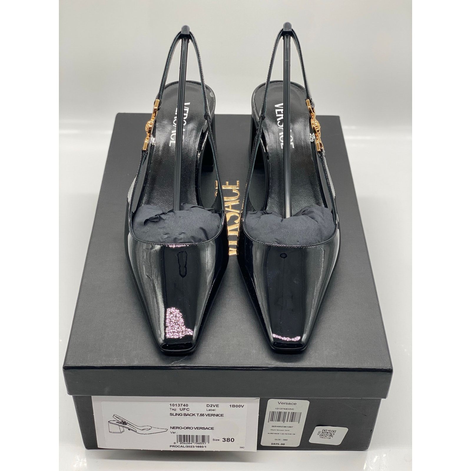 Versace Versace Medusa ’95 Low Block Slingback Pumps sz. 38 Size US 8 / IT 38 - 2 Thumbnail