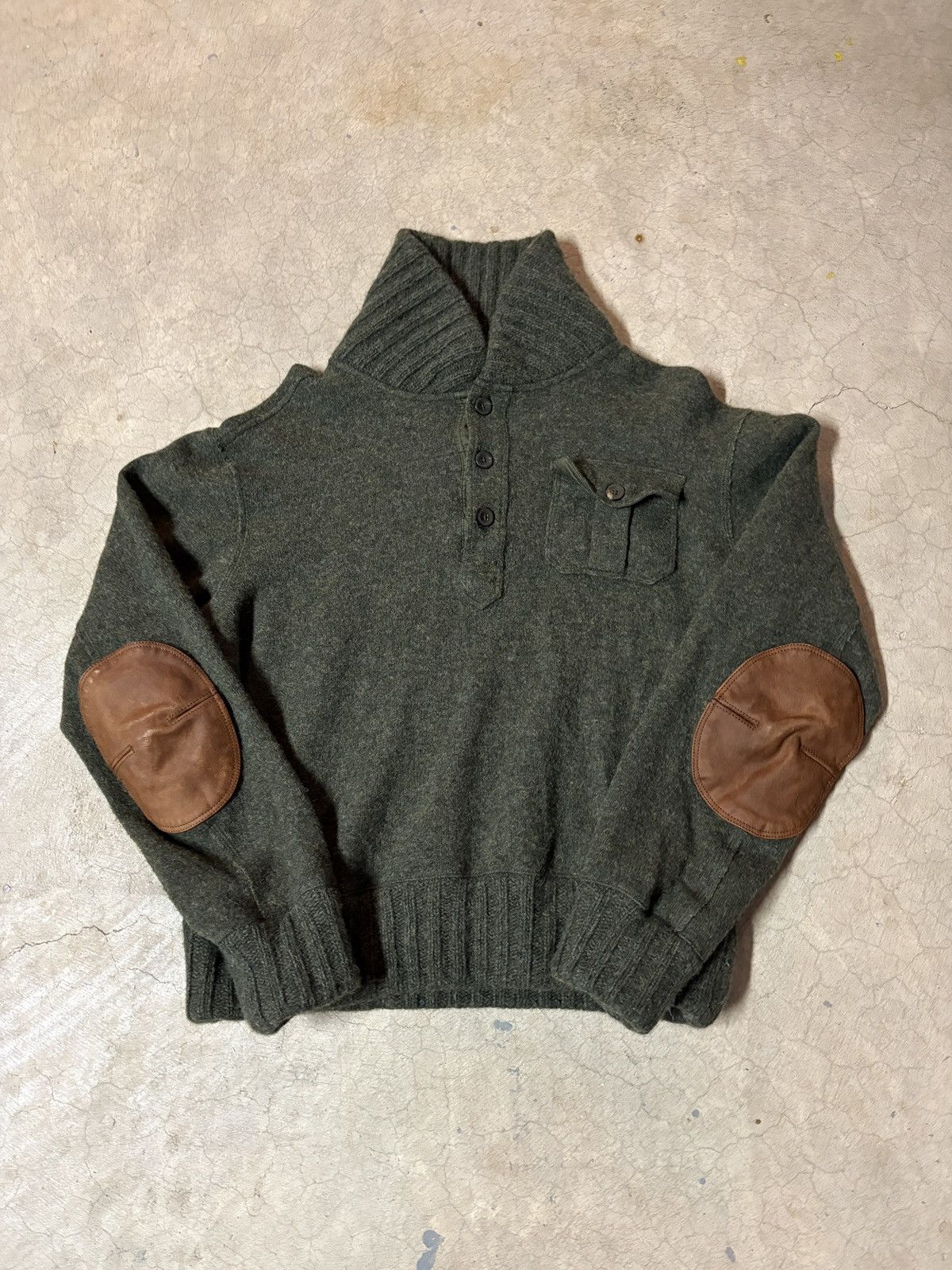 Vintage 00’s Polo Ralph Lauren Boxy Wool Sweater Olive Green
