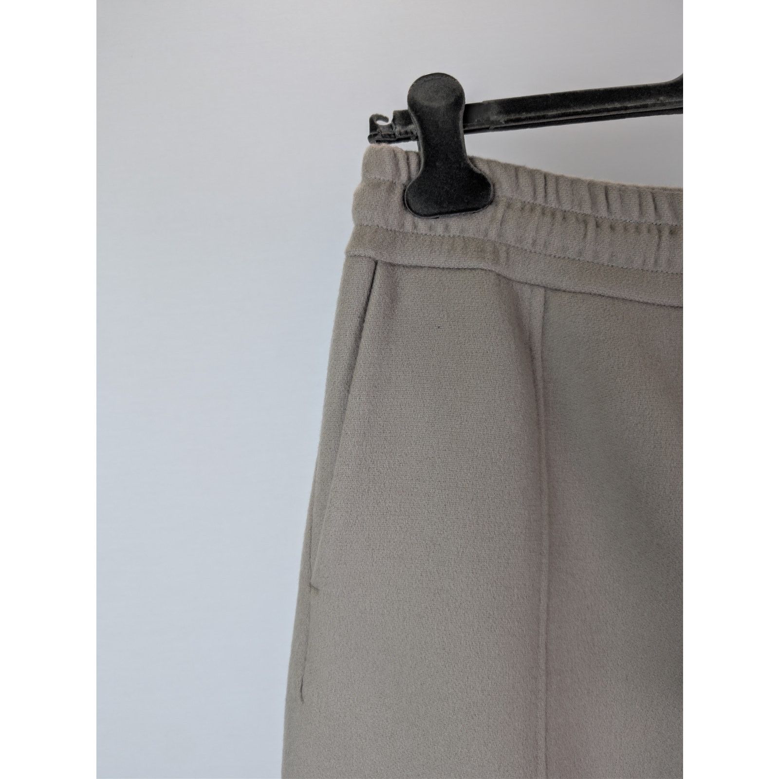 Fear of God o1rshd1 Eternal Fleece Relaxed Sweatpants in Dusty Beige Size US 32 / EU 48 - 6 Thumbnail