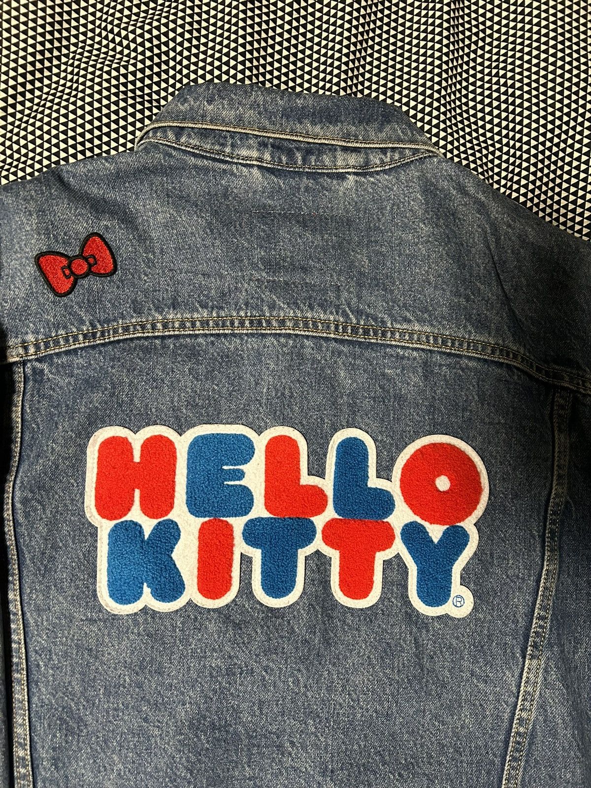 Levi's Hello Kitty Denim Jacket Size US M / EU 48-50 / 2 - 6 Thumbnail