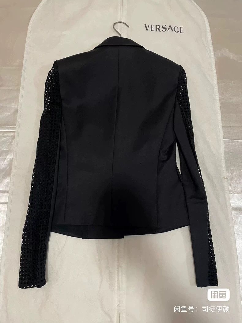 Versace Versace Classic blazer mesh sleeve design Size S / US 4 / IT 40 - 2 Thumbnail